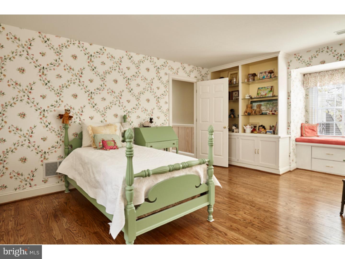 THE WOODS - Residential