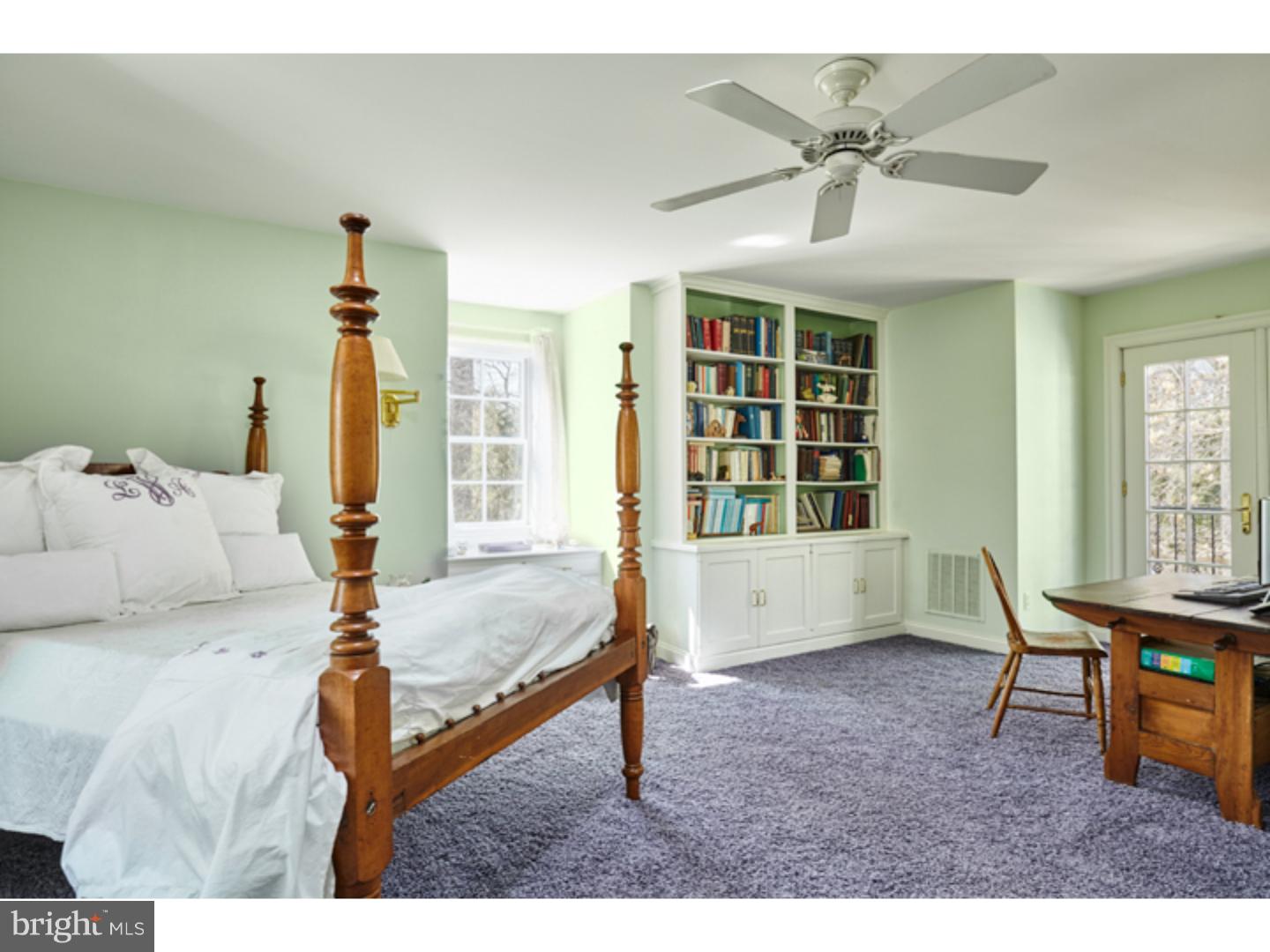 THE WOODS - Residential