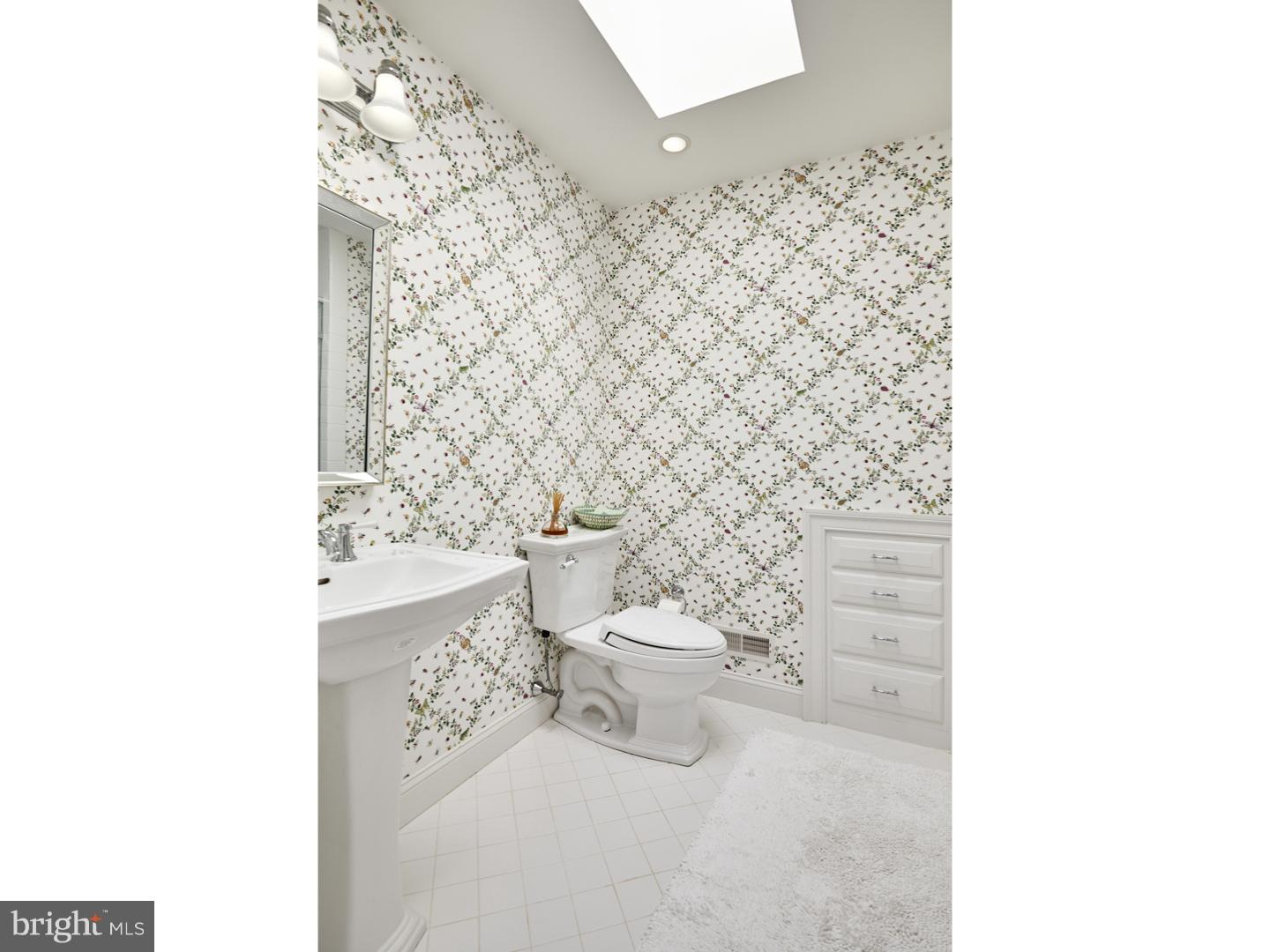 THE WOODS - Residential