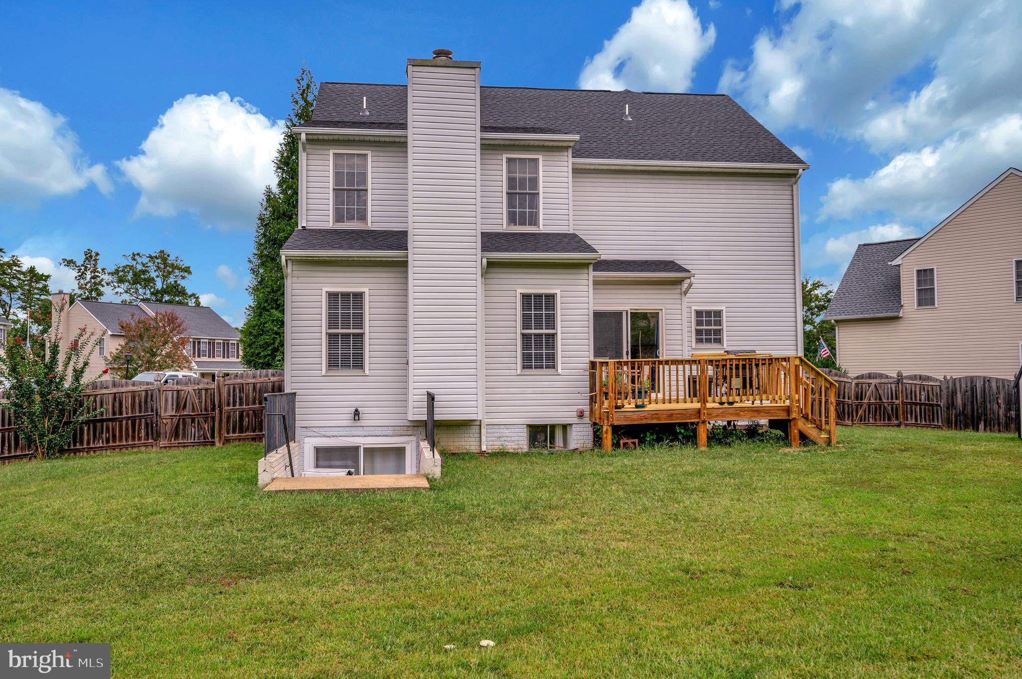 WILDERNESS SHORES - Residential