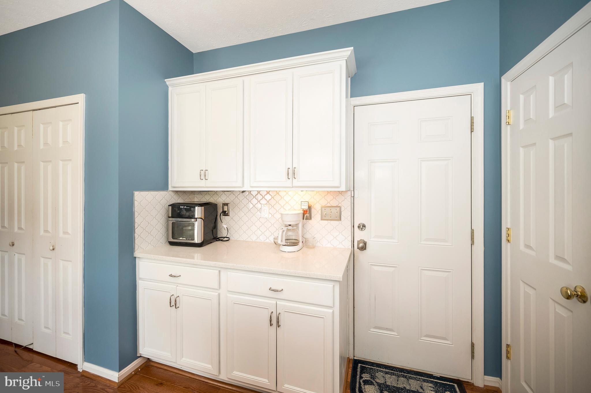 WILDERNESS SHORES - Residential