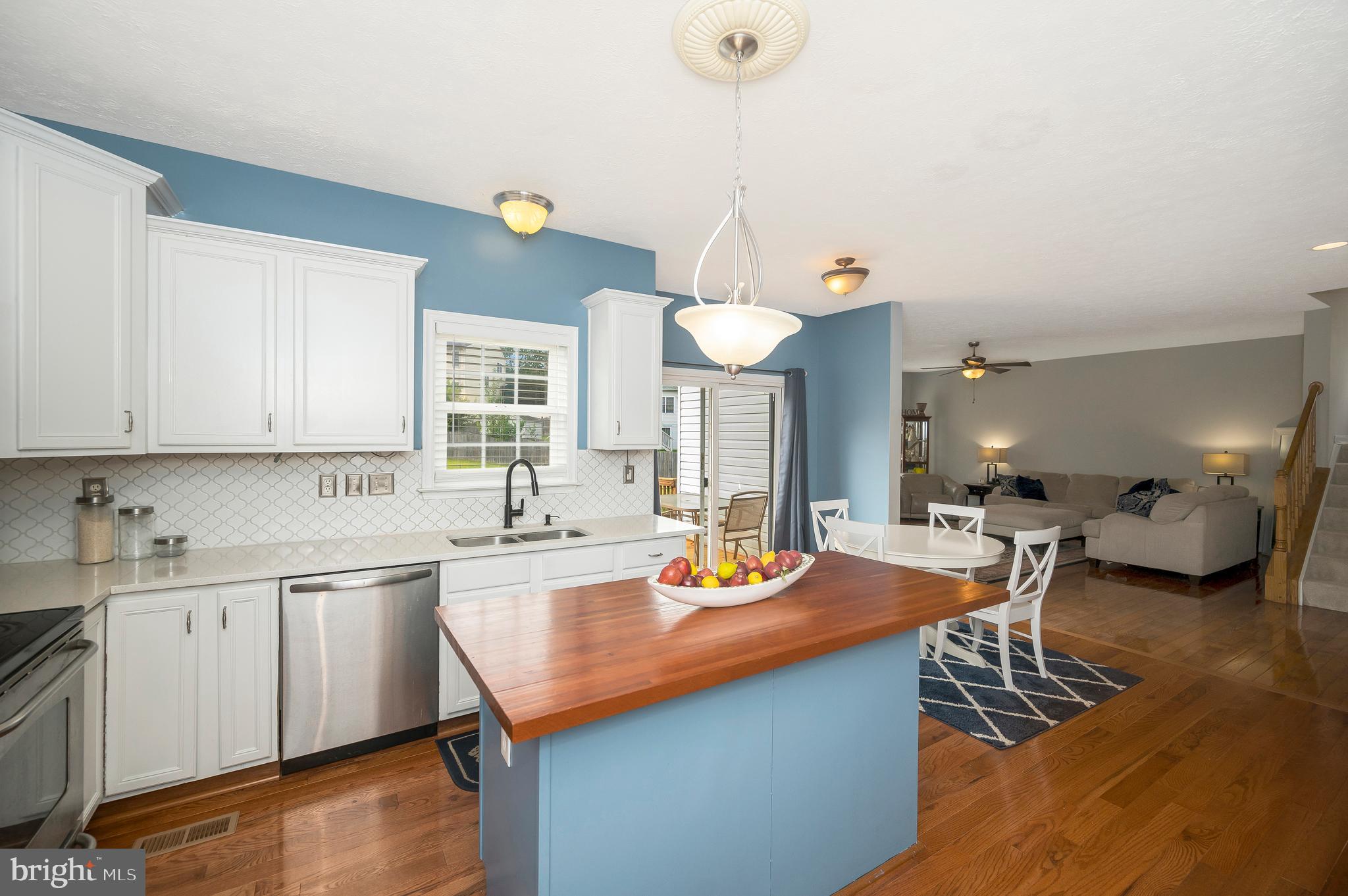 WILDERNESS SHORES - Residential