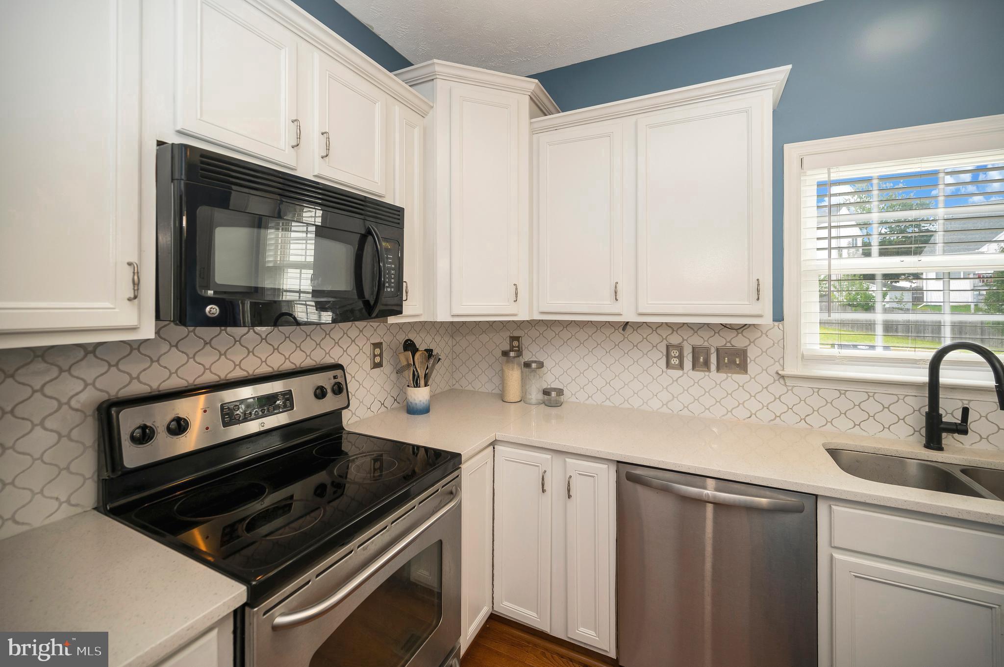 WILDERNESS SHORES - Residential