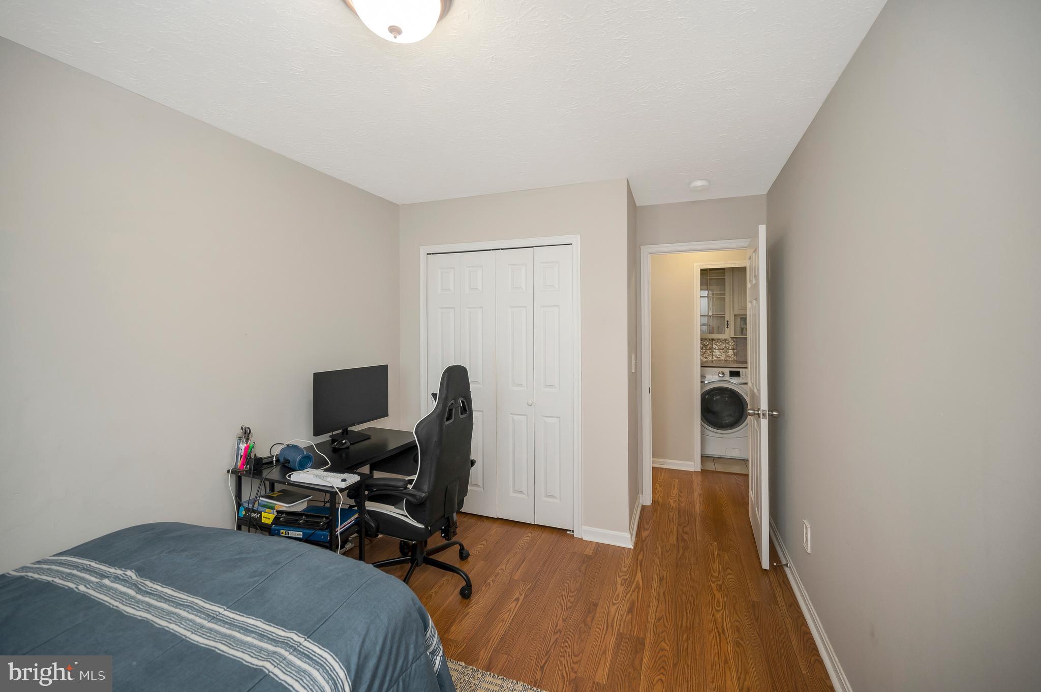 WILDERNESS SHORES - Residential