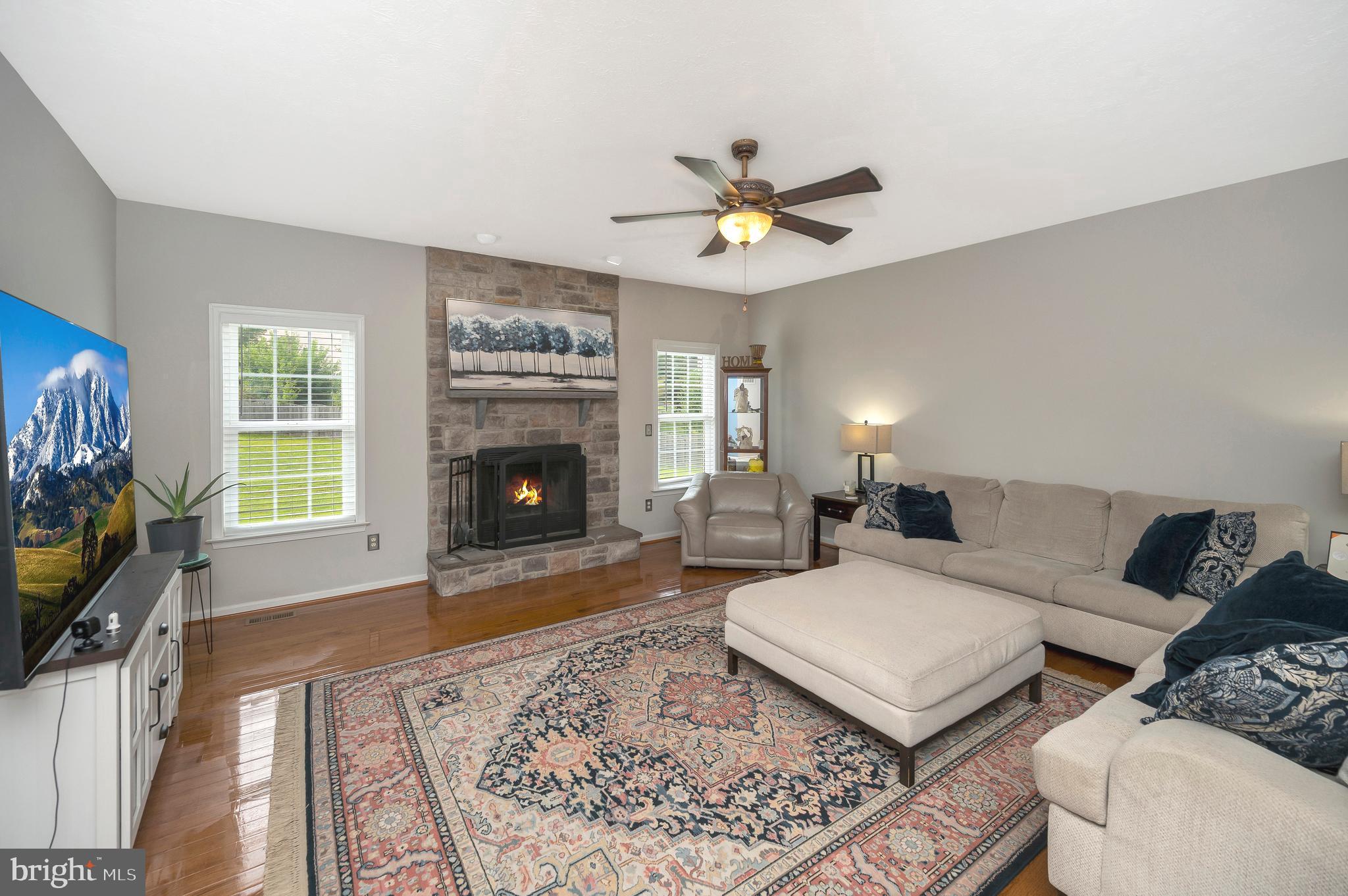 WILDERNESS SHORES - Residential