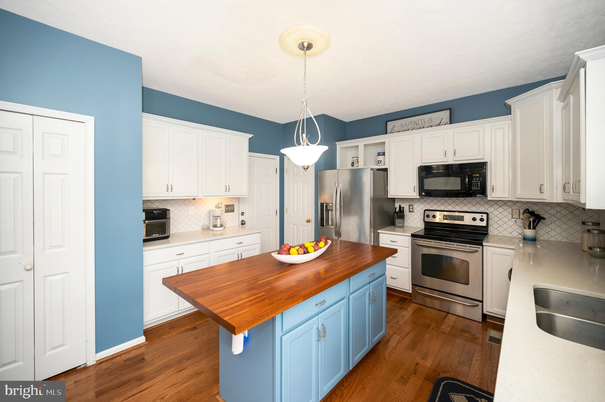 WILDERNESS SHORES - Residential