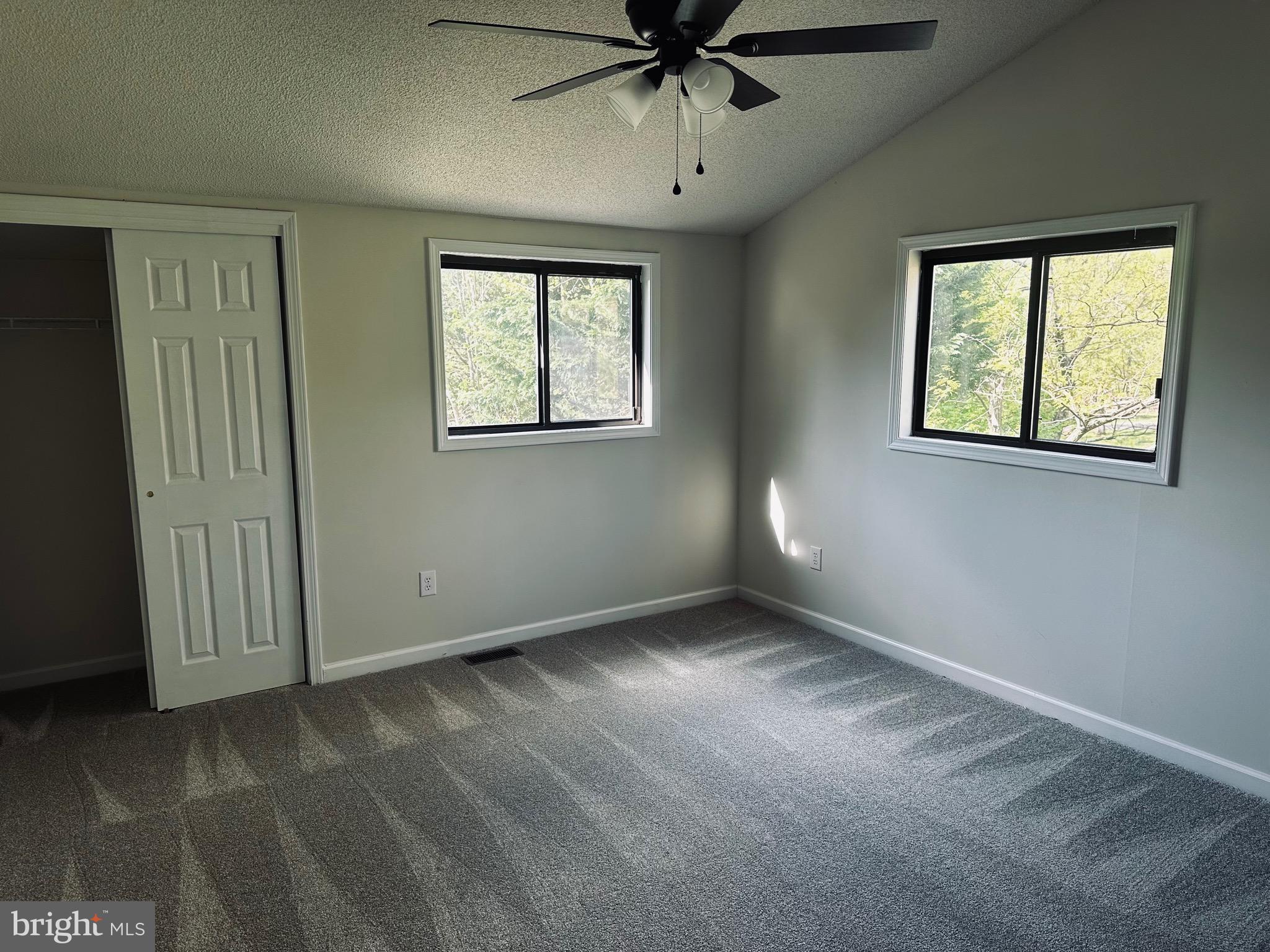 THE WOODS - Residential