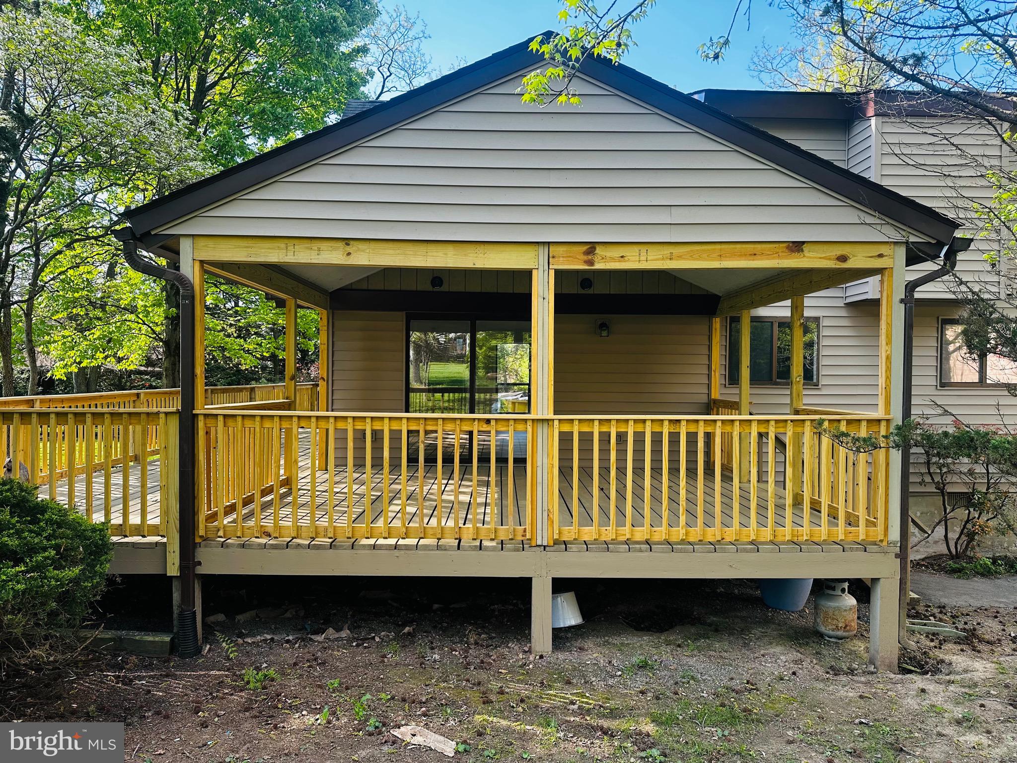 THE WOODS - Residential