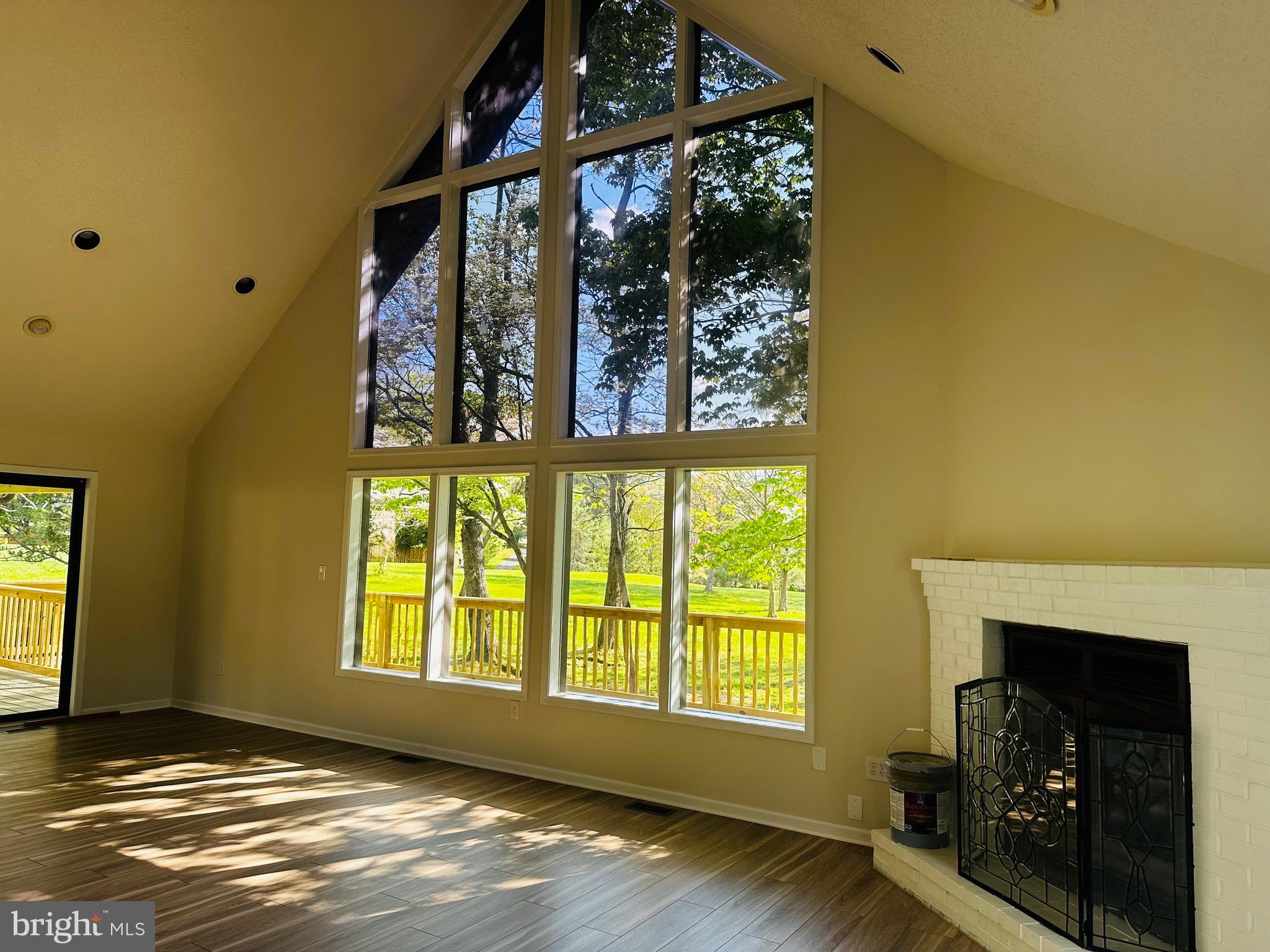 THE WOODS - Residential