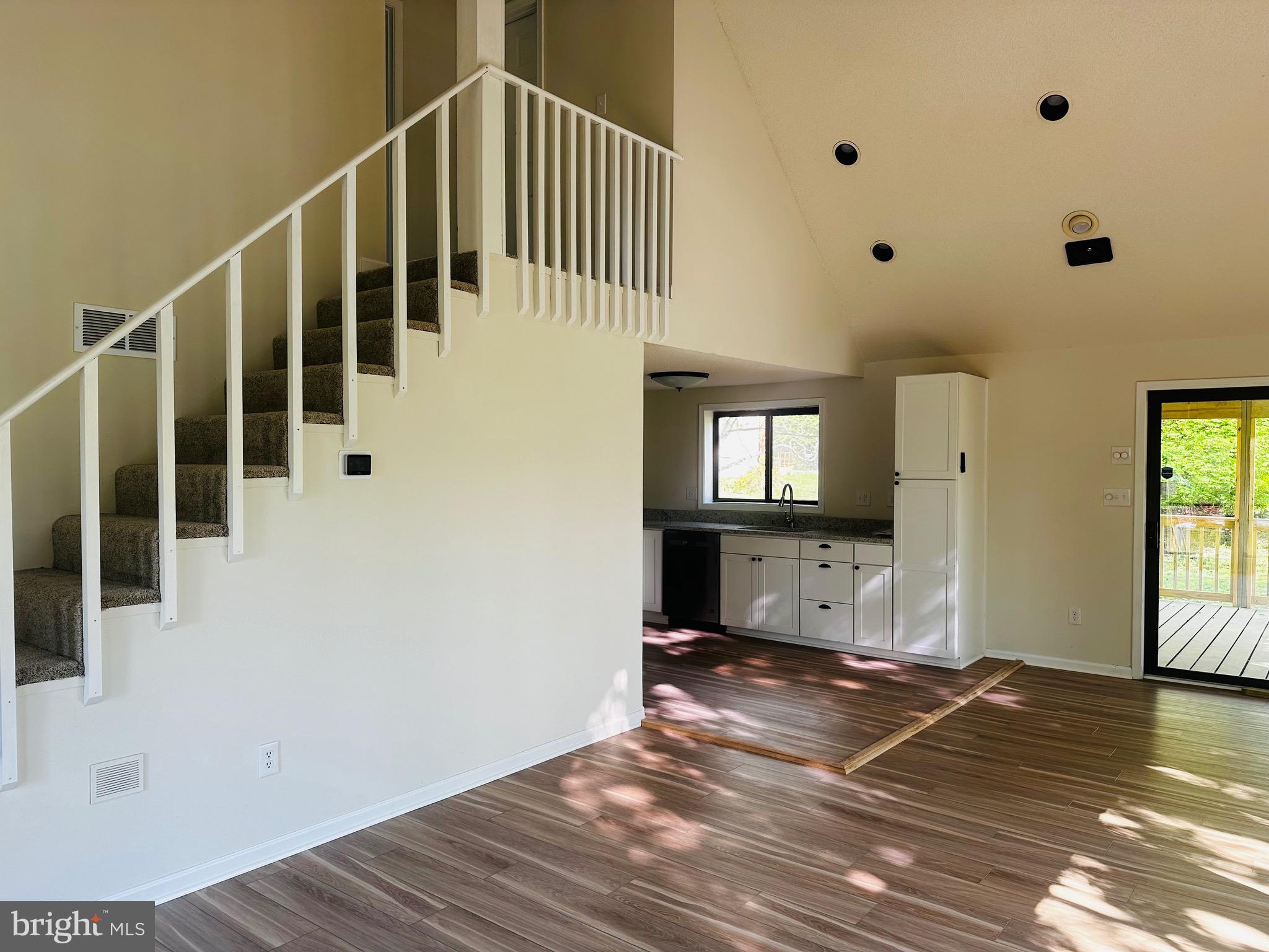 THE WOODS - Residential