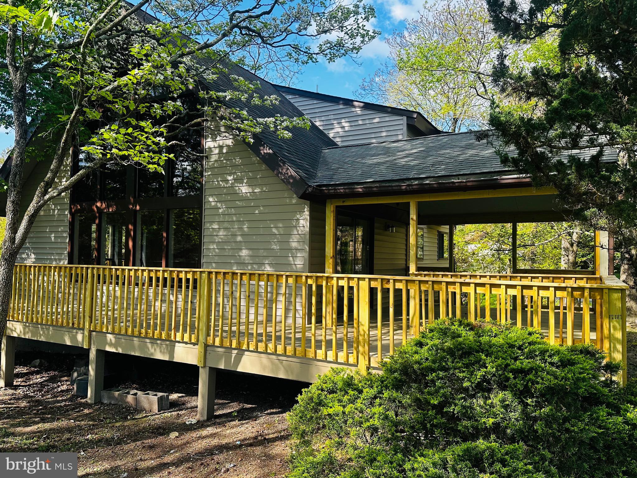 THE WOODS - Residential