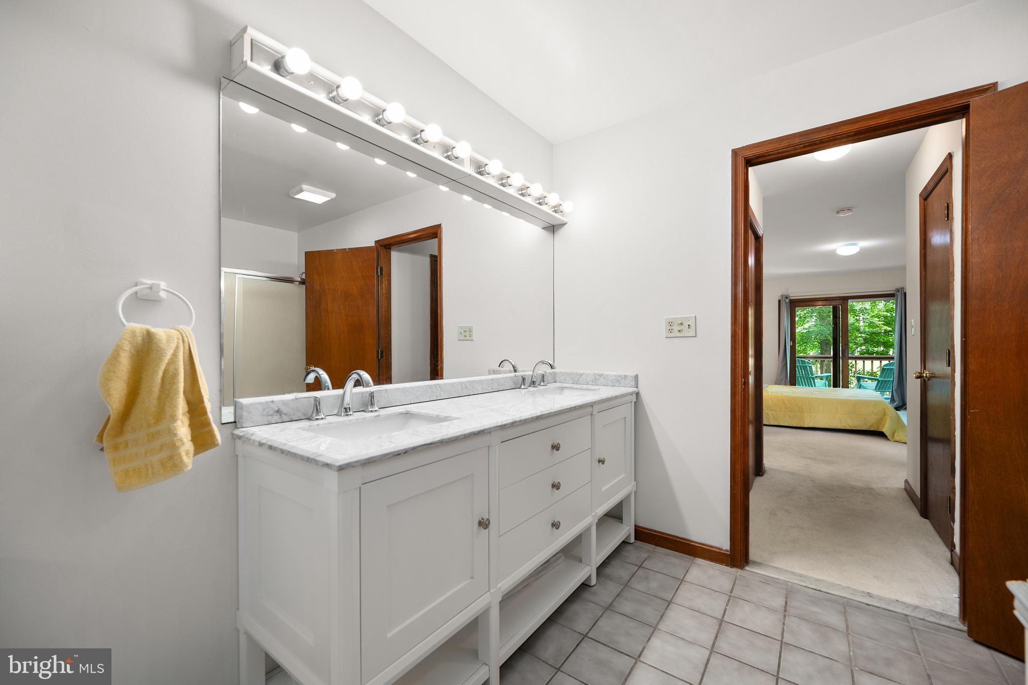 OCEAN PINES - BAY COLONY - Residential