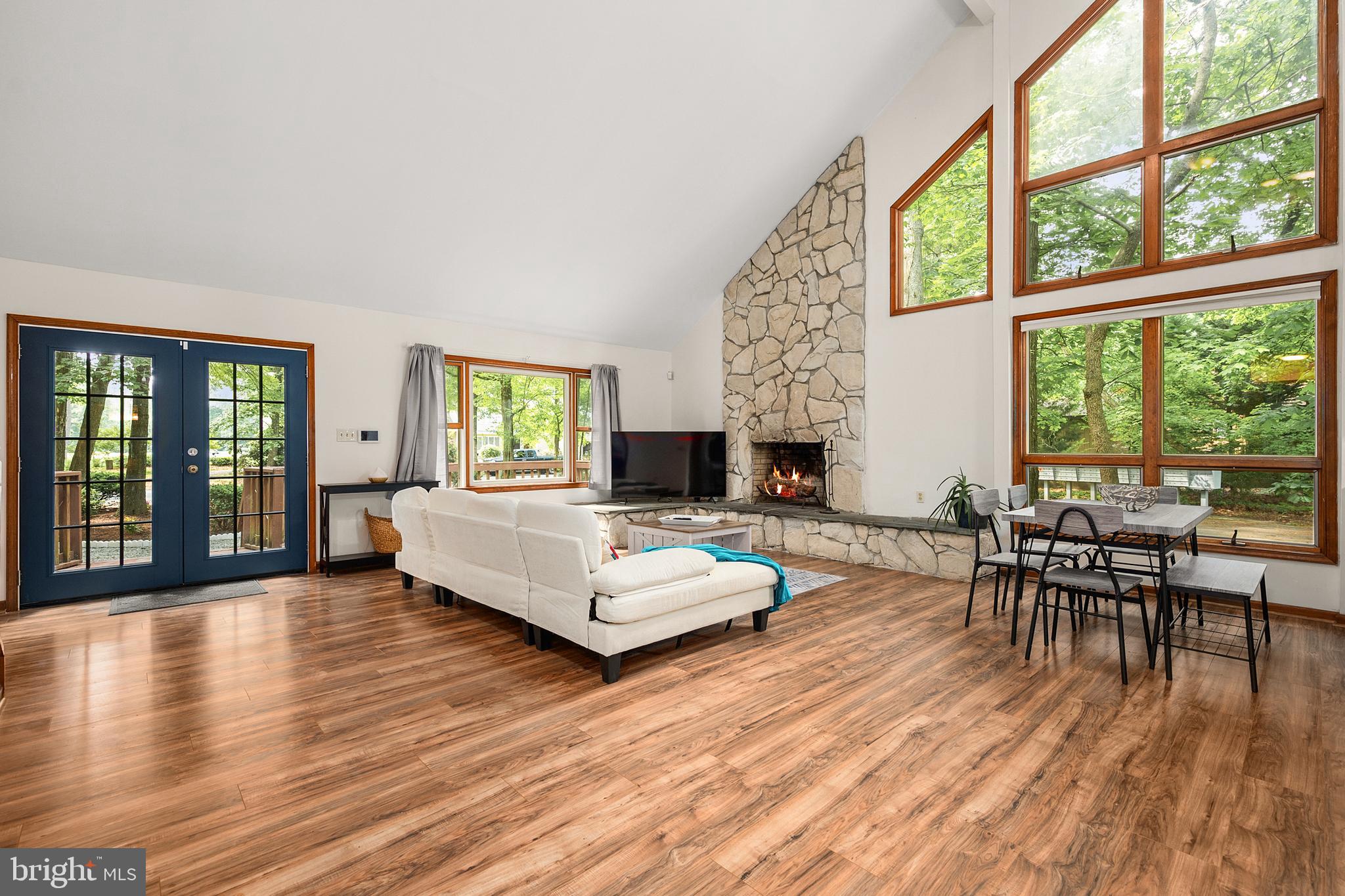 OCEAN PINES - BAY COLONY - Residential