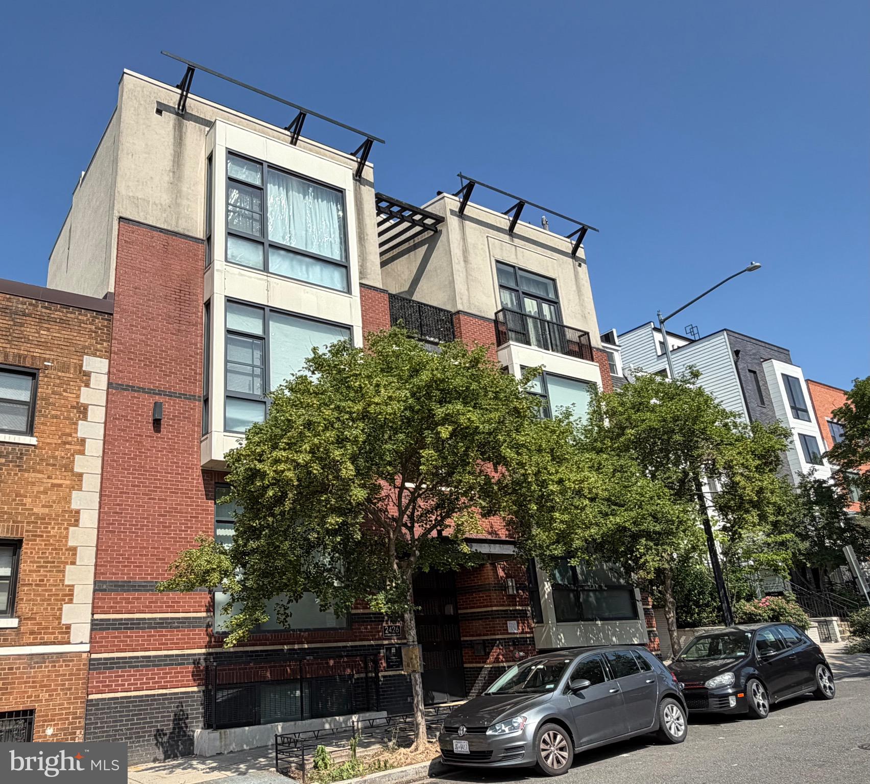 2426 ONTARIO ROAD NW 401
