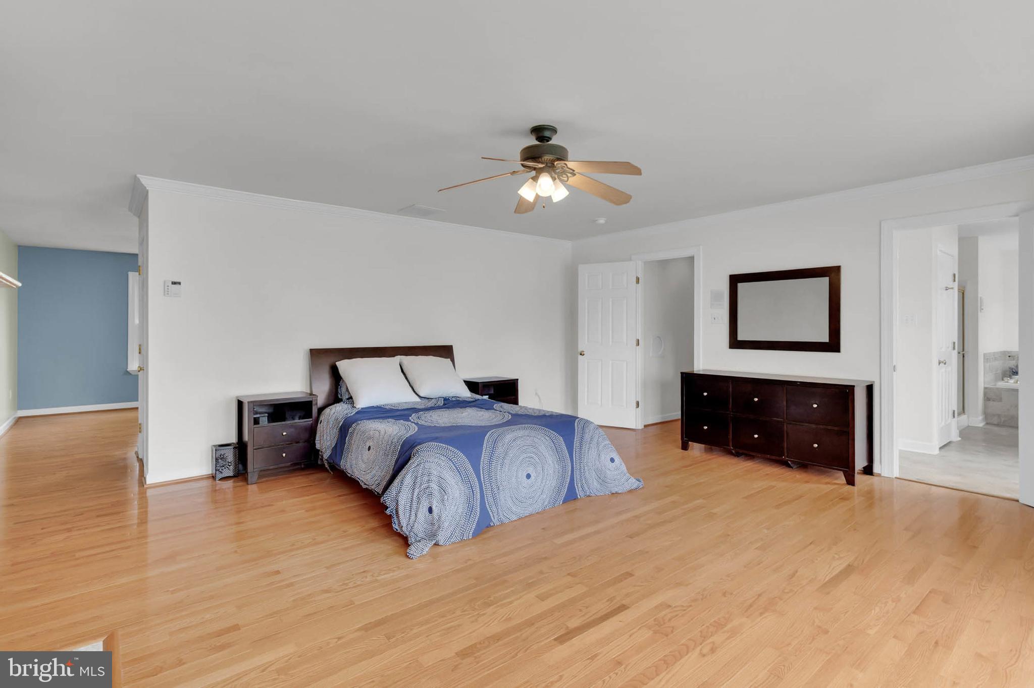 SPRING HOLLOW ESTATES - Residential