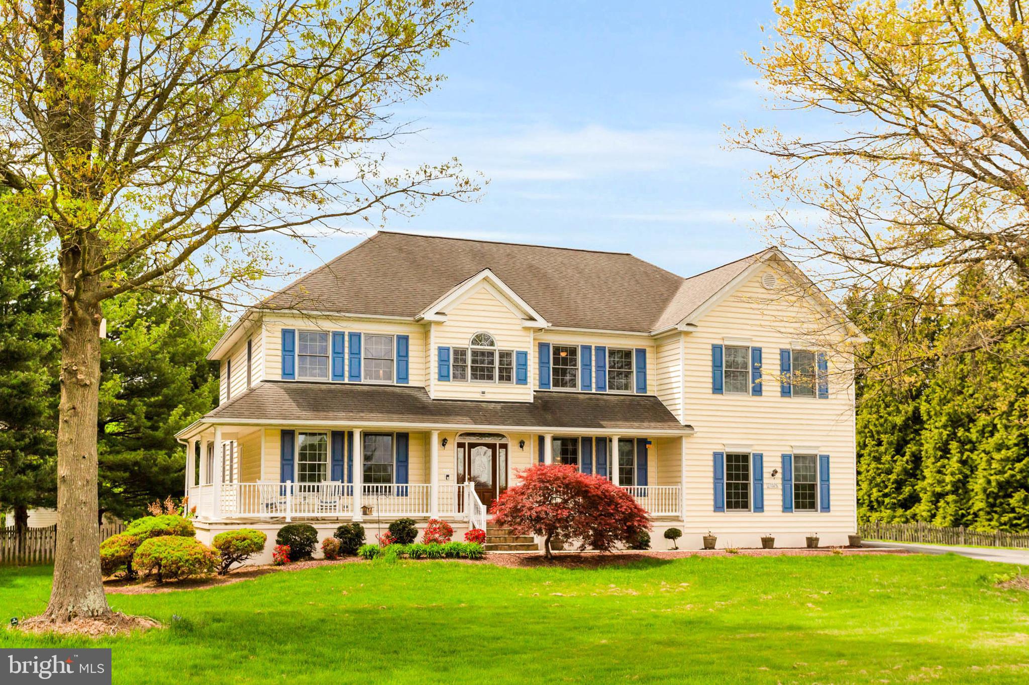 SPRING HOLLOW ESTATES - Residential