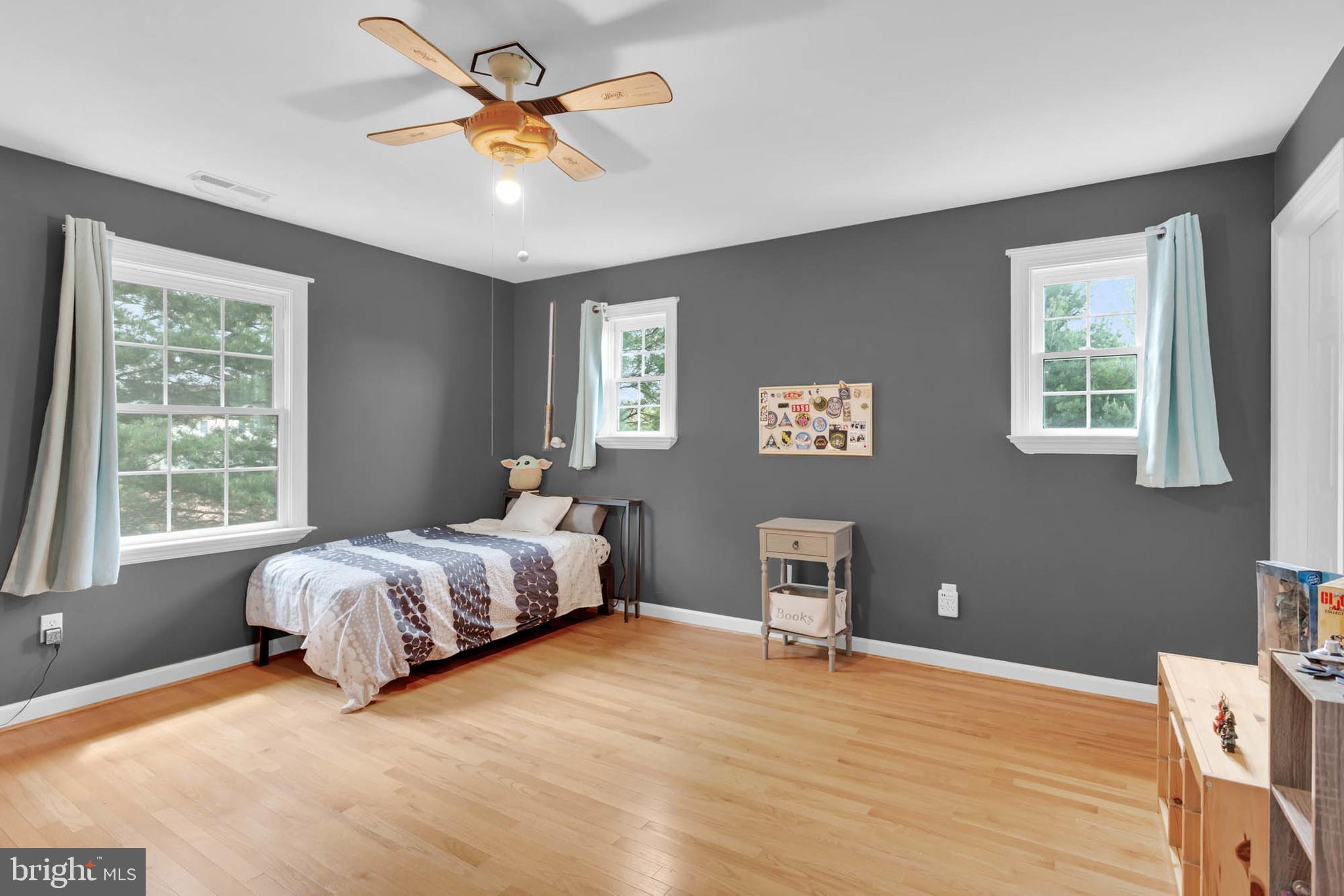 SPRING HOLLOW ESTATES - Residential