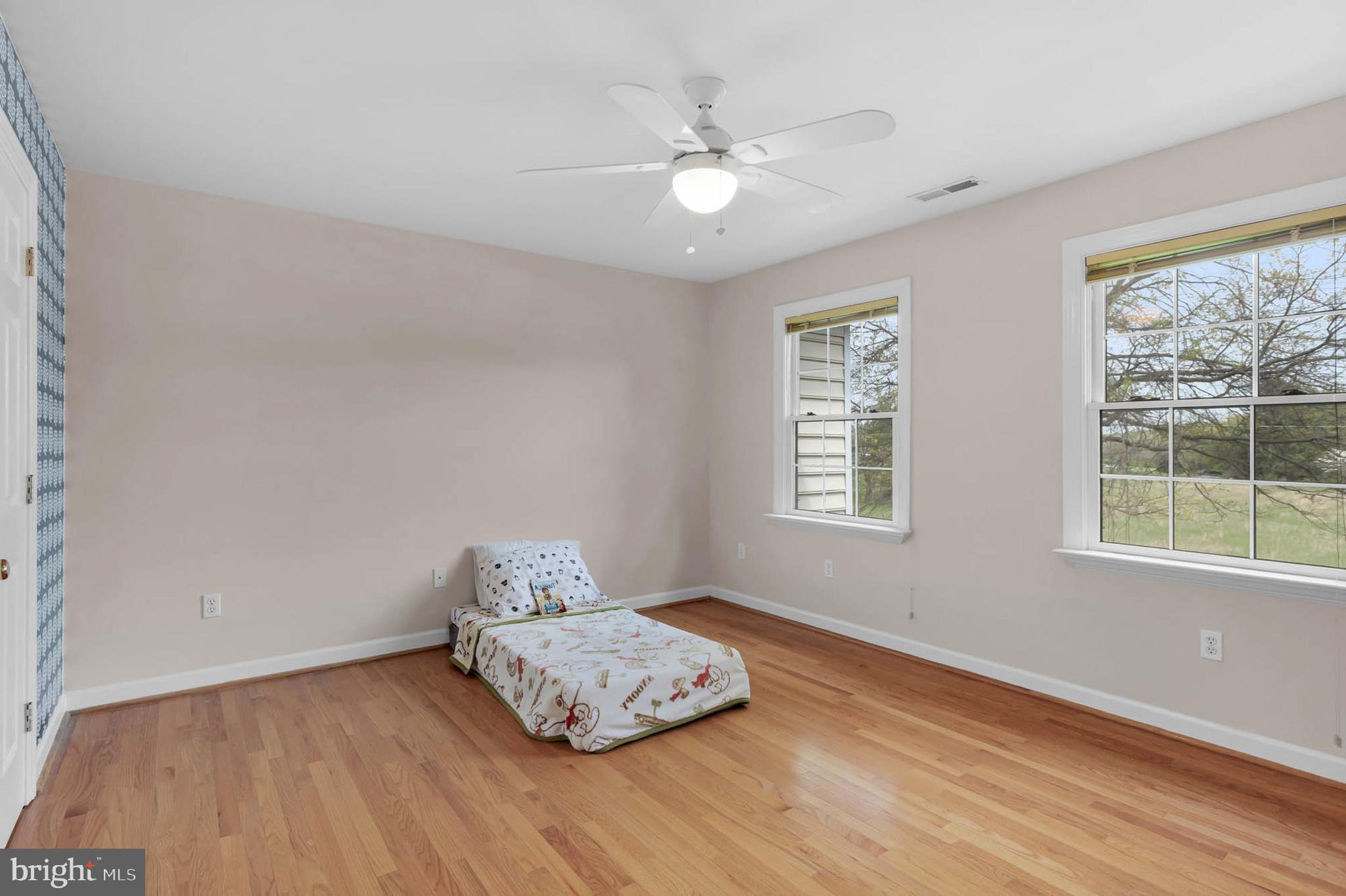 SPRING HOLLOW ESTATES - Residential