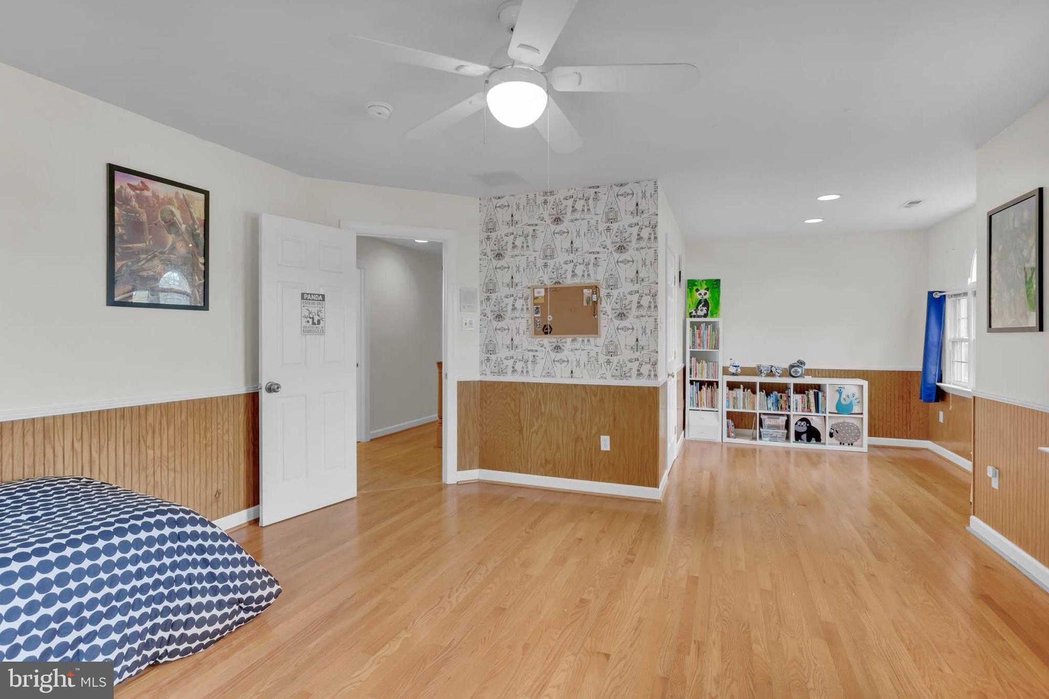 SPRING HOLLOW ESTATES - Residential