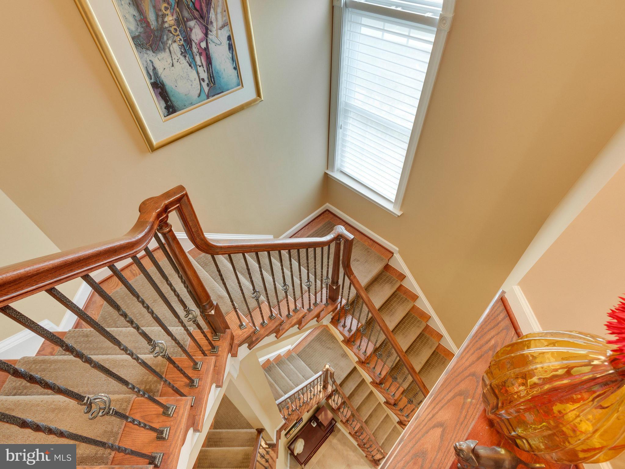 CHARLESTON SQUARE TOWNHM - Residential