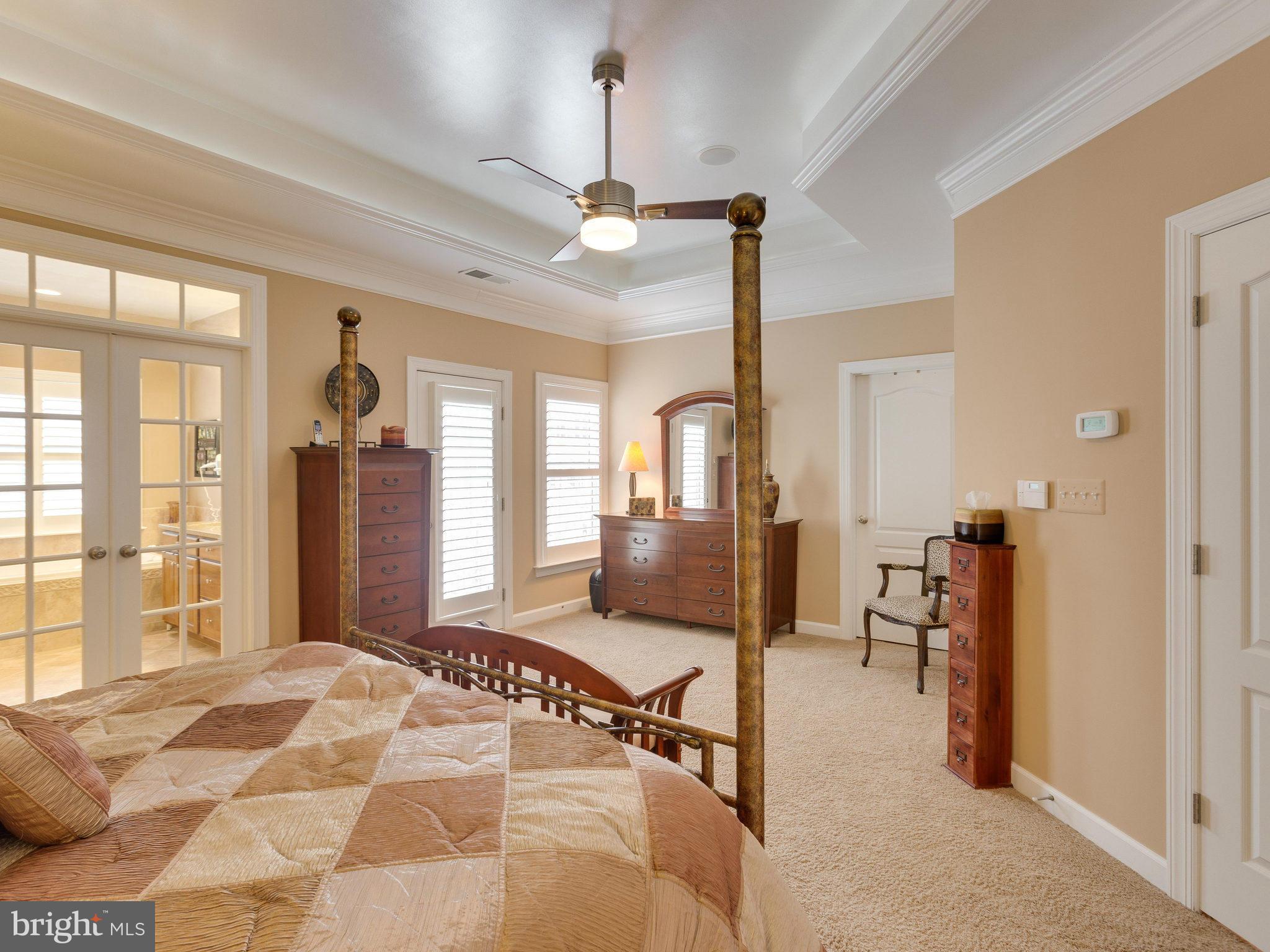 CHARLESTON SQUARE TOWNHM - Residential