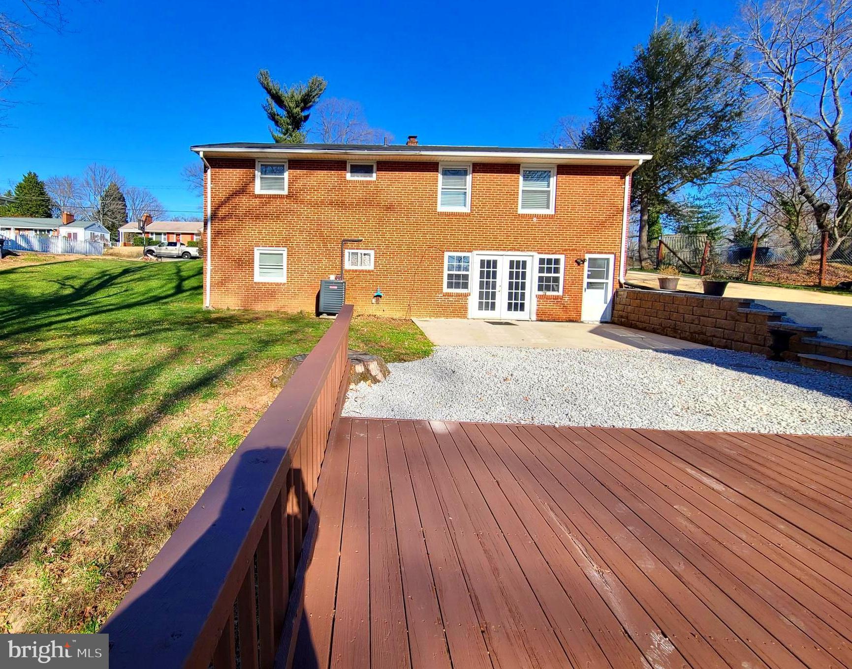 TEMPLE HILLS PARK - Residential