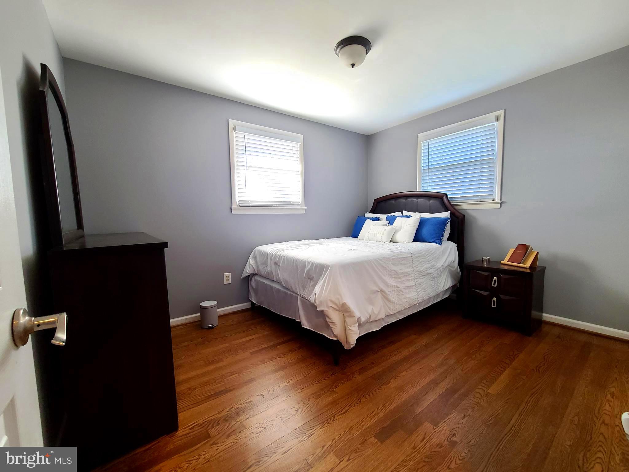 TEMPLE HILLS PARK - Residential