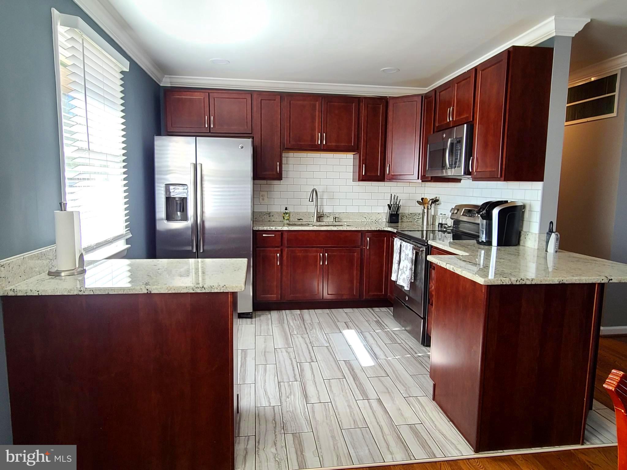 TEMPLE HILLS PARK - Residential