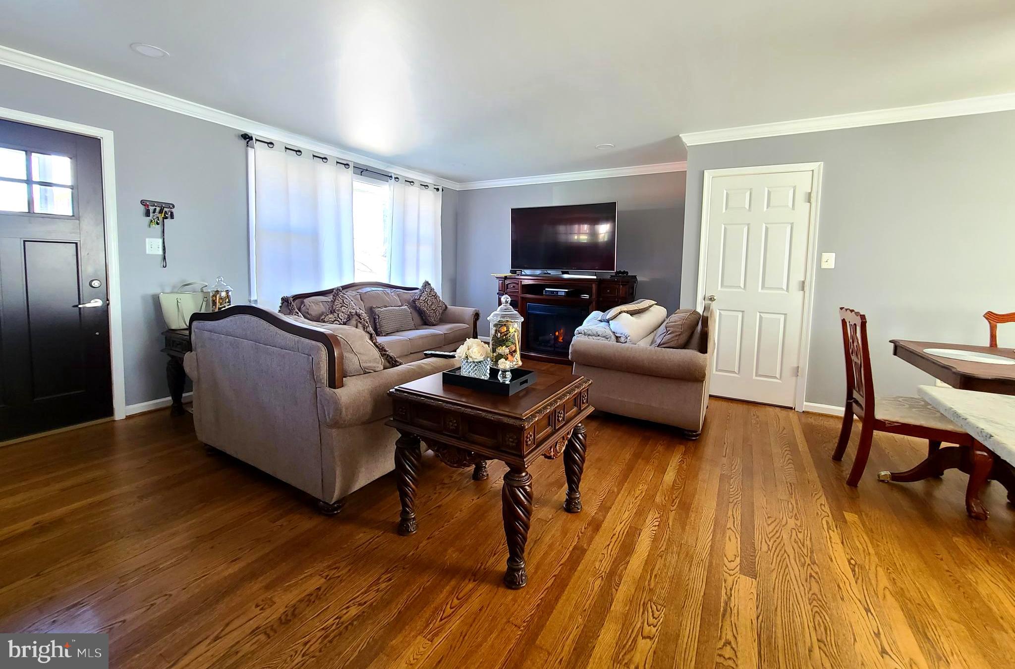 TEMPLE HILLS PARK - Residential