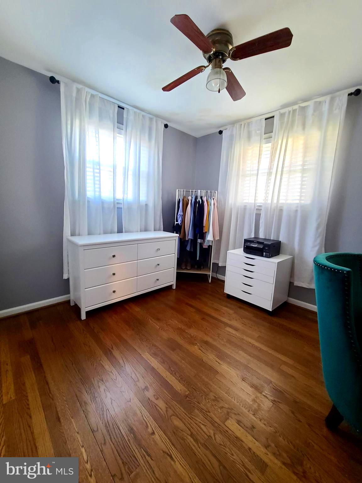 TEMPLE HILLS PARK - Residential