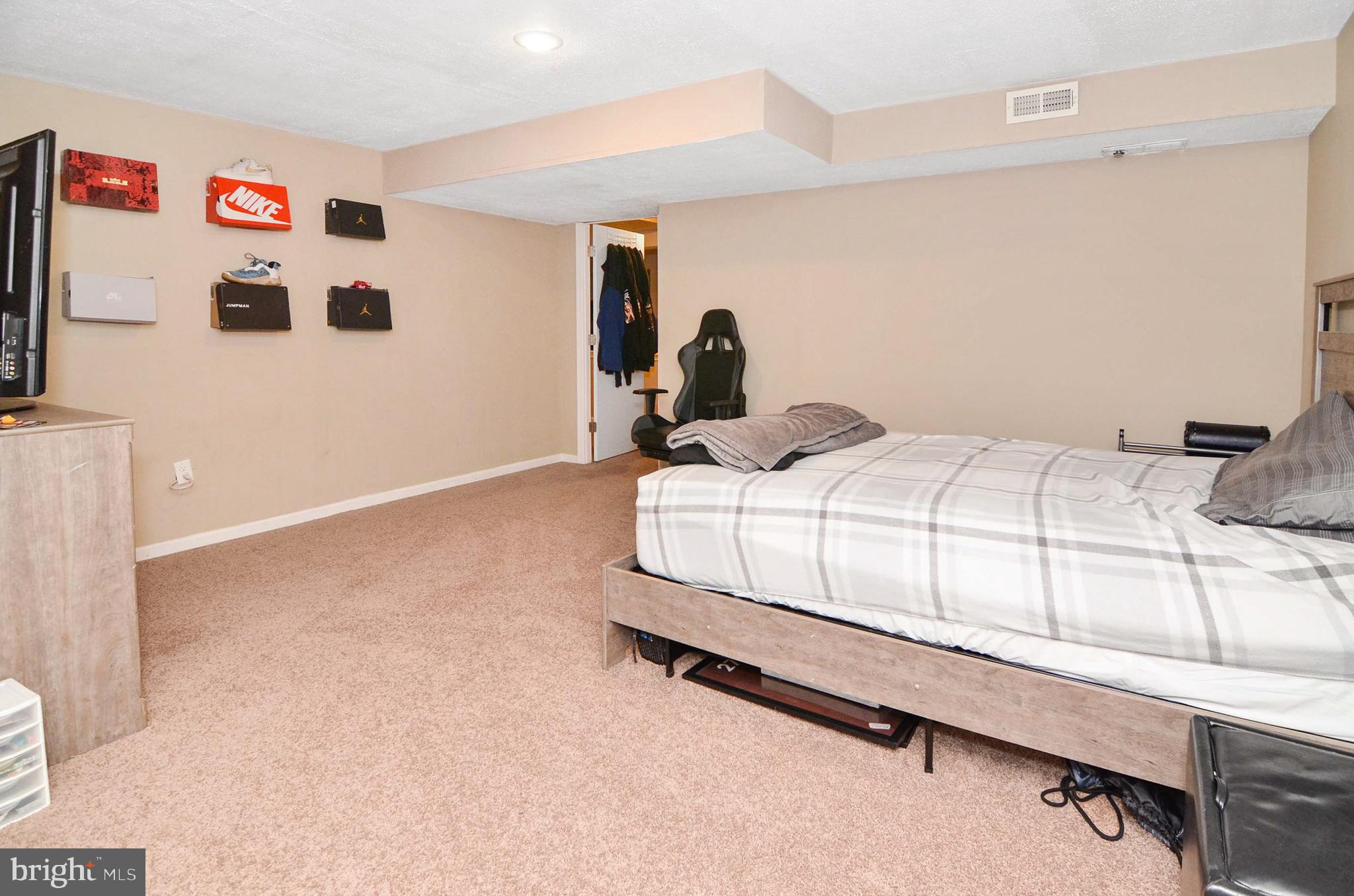 RAINTREE - Residential