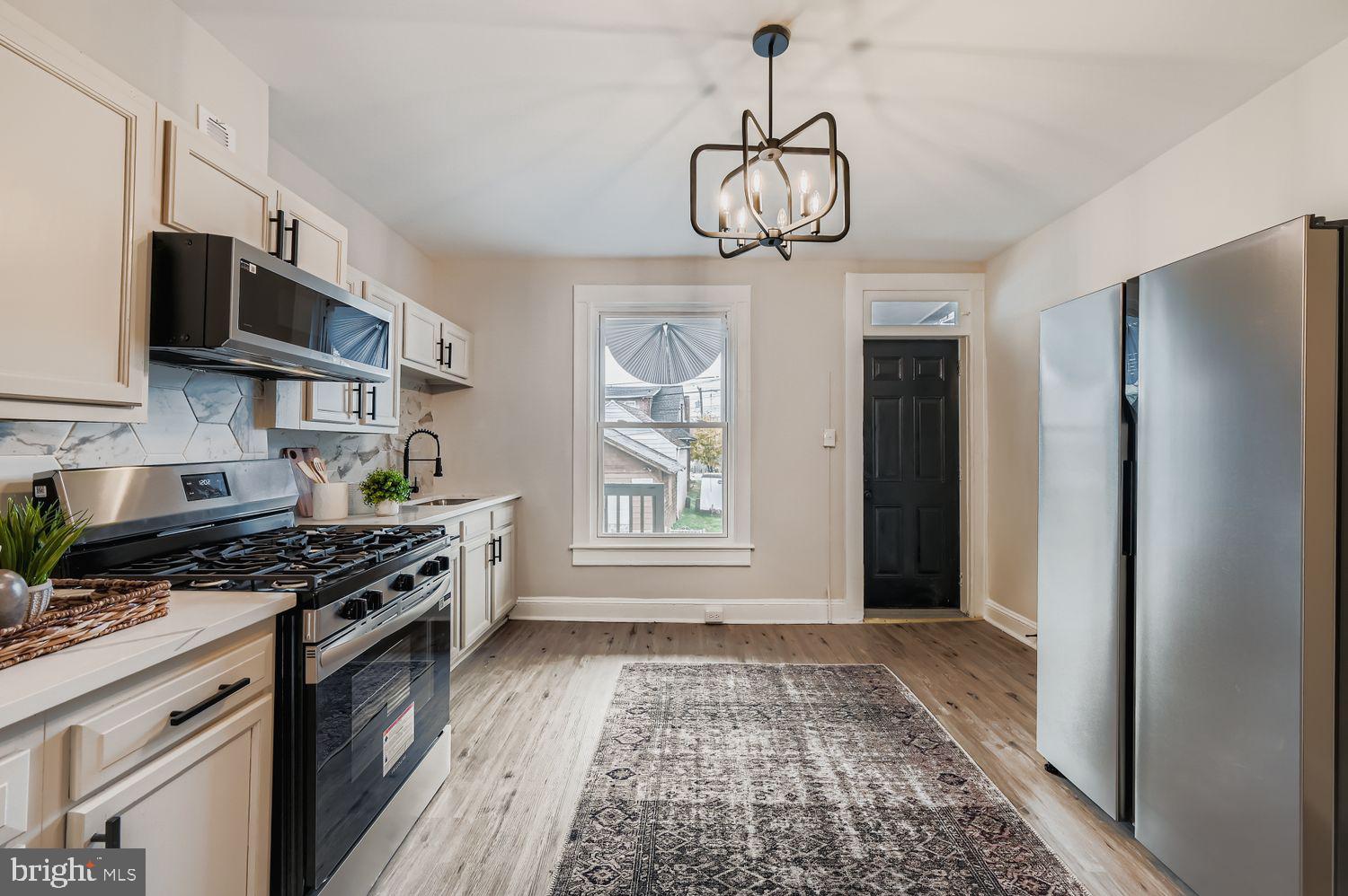 WOODMERE - Residential