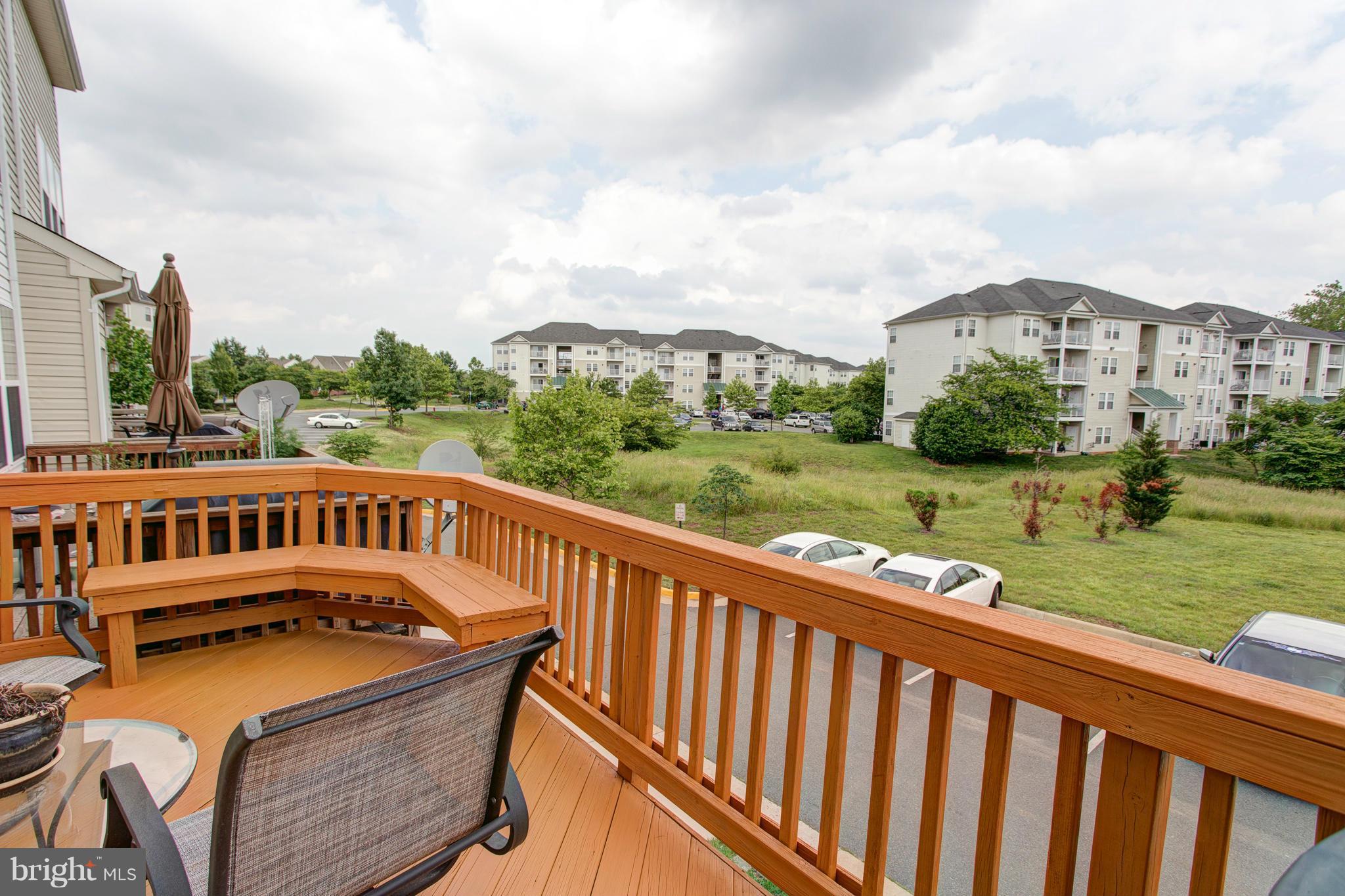 ASHBURN VILLAGE - Residential