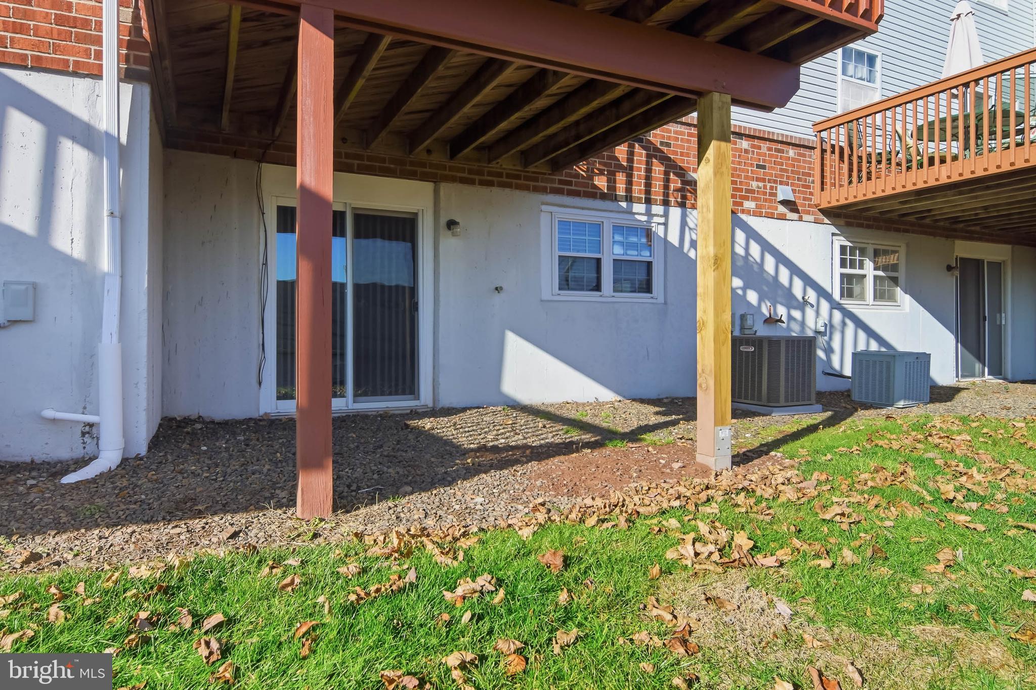 MEWS AT VALLEY FOR - Residential