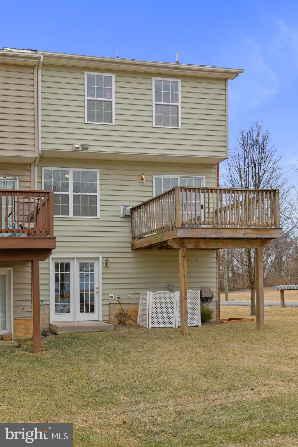 THE COVE - Residential