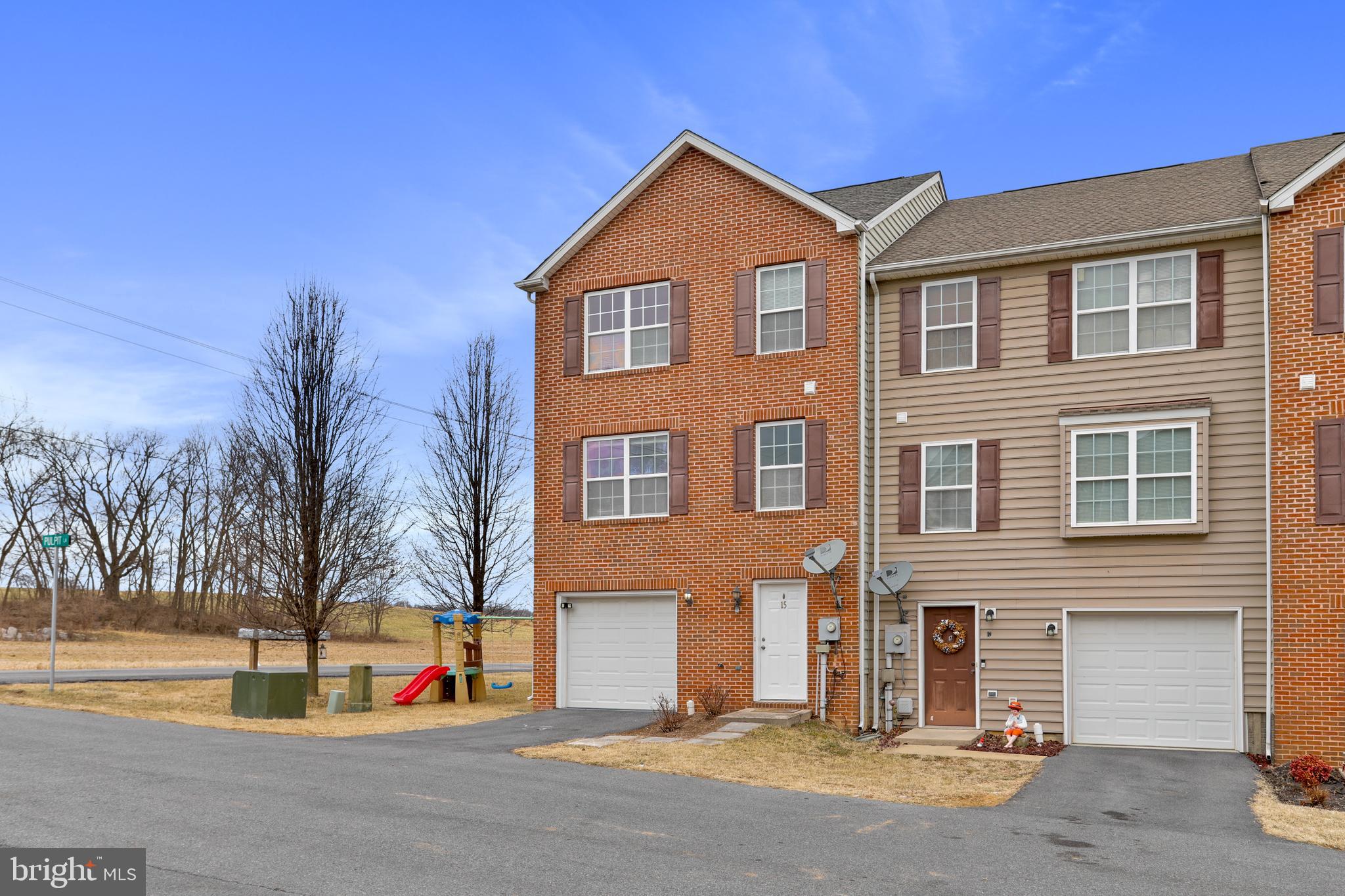 THE COVE - Residential