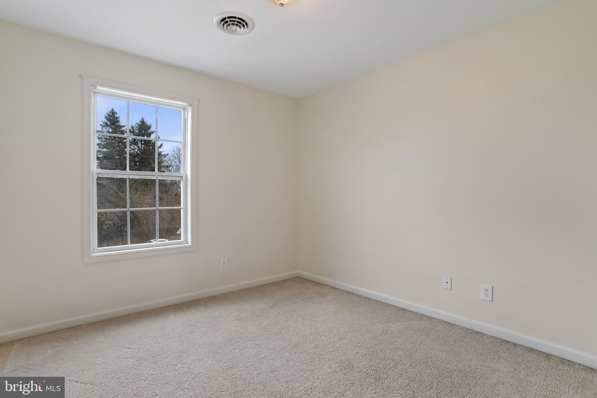 THE COVE - Residential