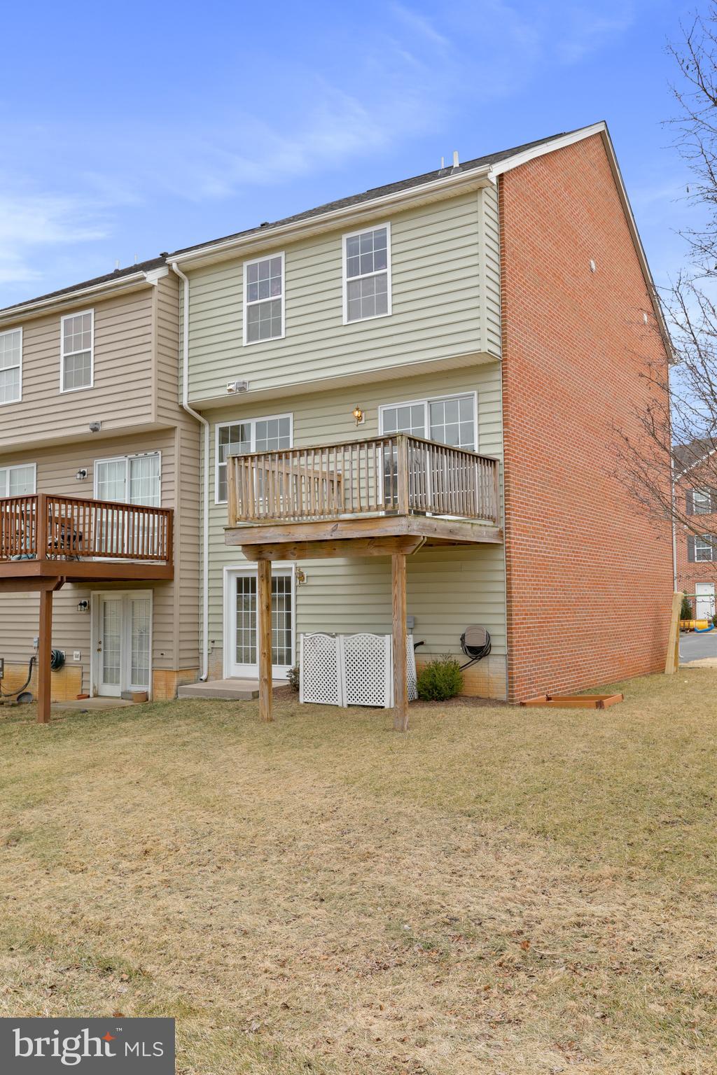 THE COVE - Residential