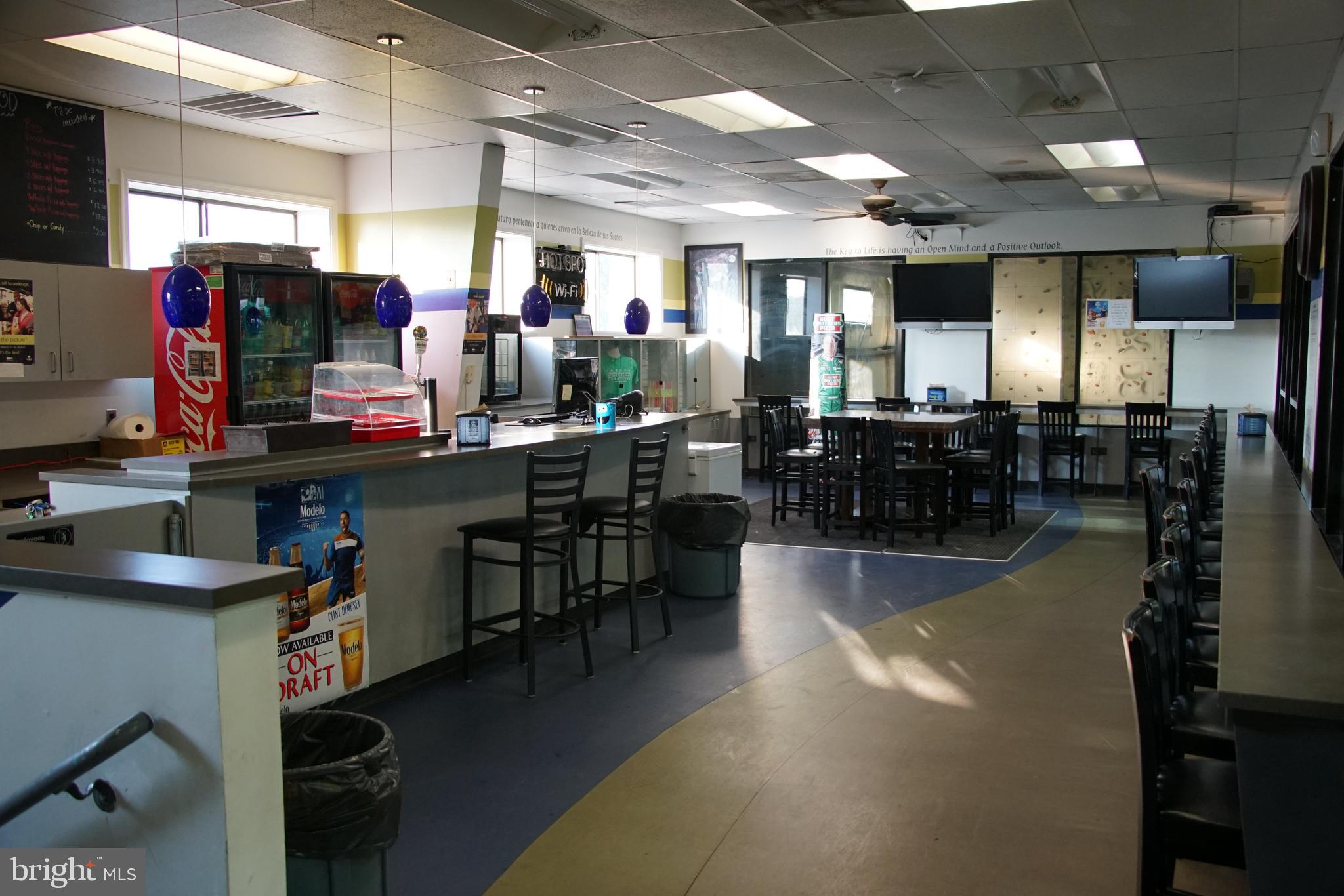 SIGNAL HILL PROFESSIONAL - Commercial Sale