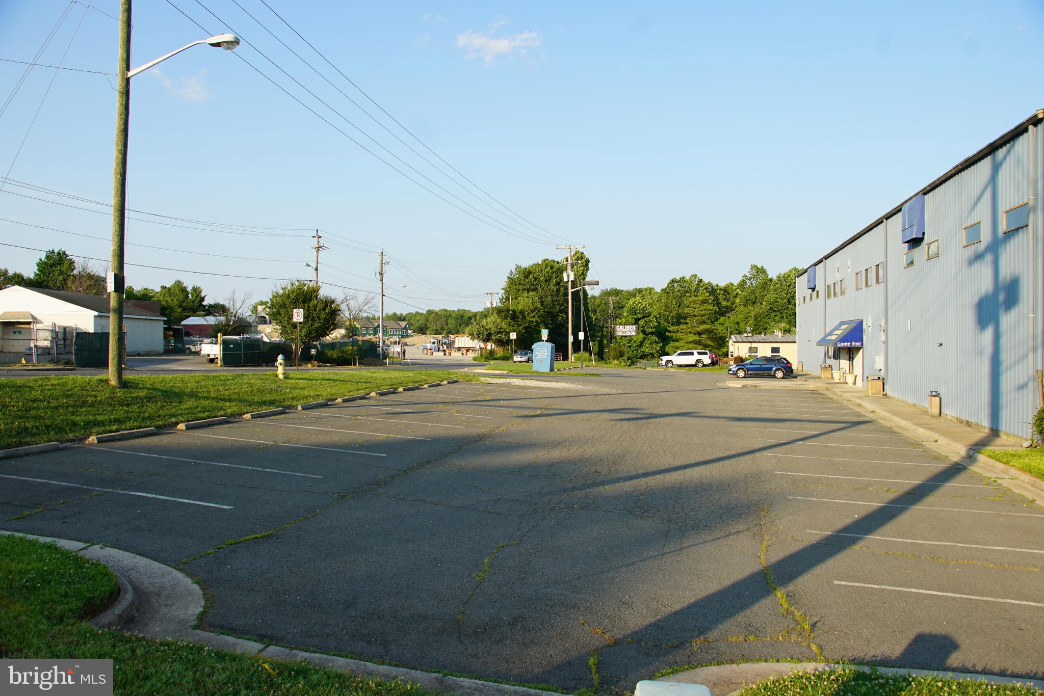 SIGNAL HILL PROFESSIONAL - Commercial Sale