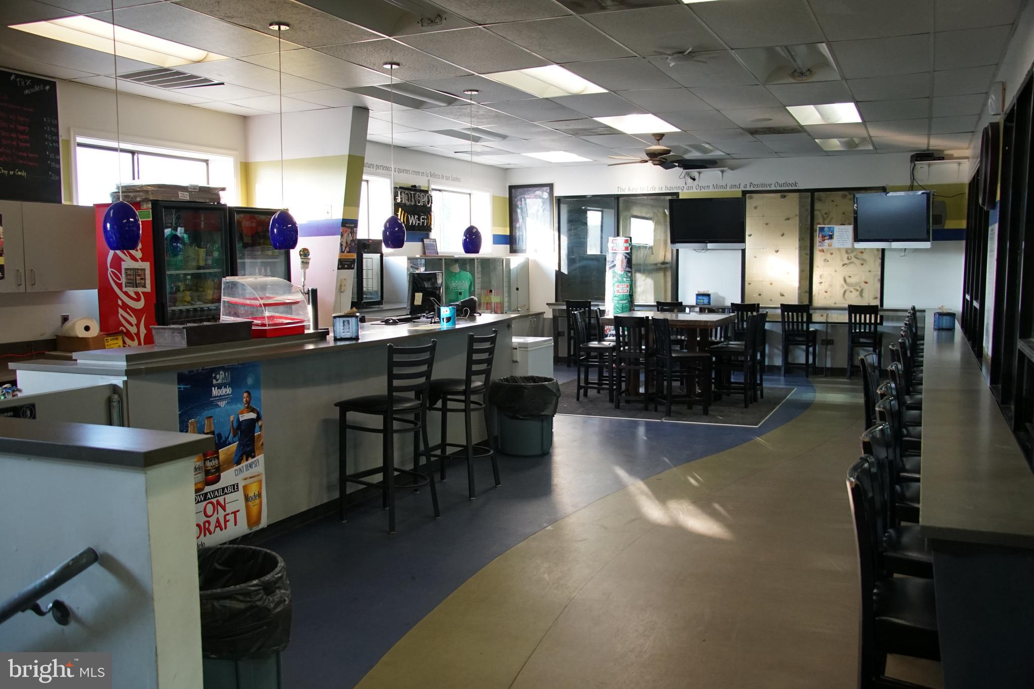 SIGNAL HILL PROFESSIONAL - Commercial Sale