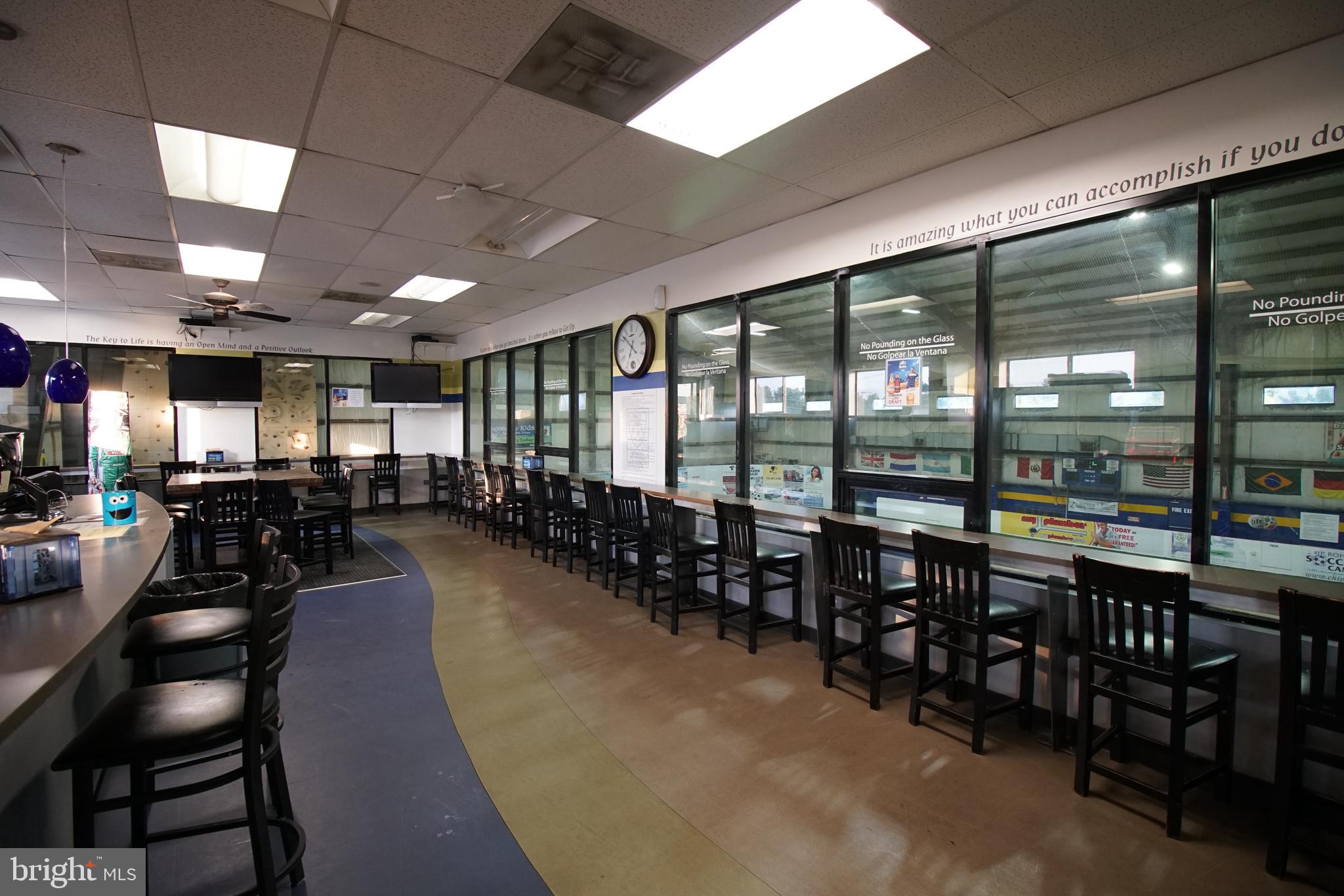 SIGNAL HILL PROFESSIONAL - Commercial Sale