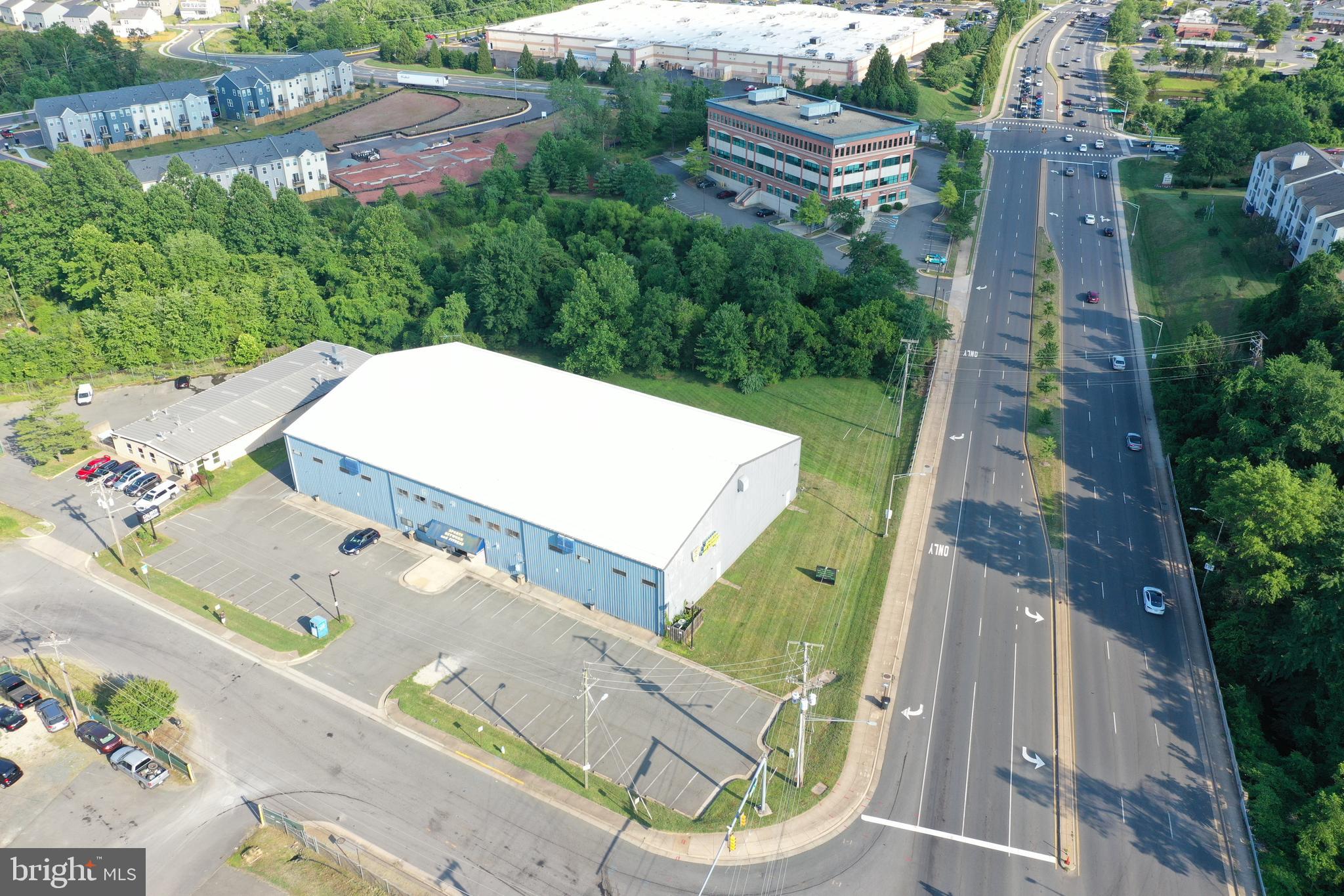 SIGNAL HILL PROFESSIONAL - Commercial Sale