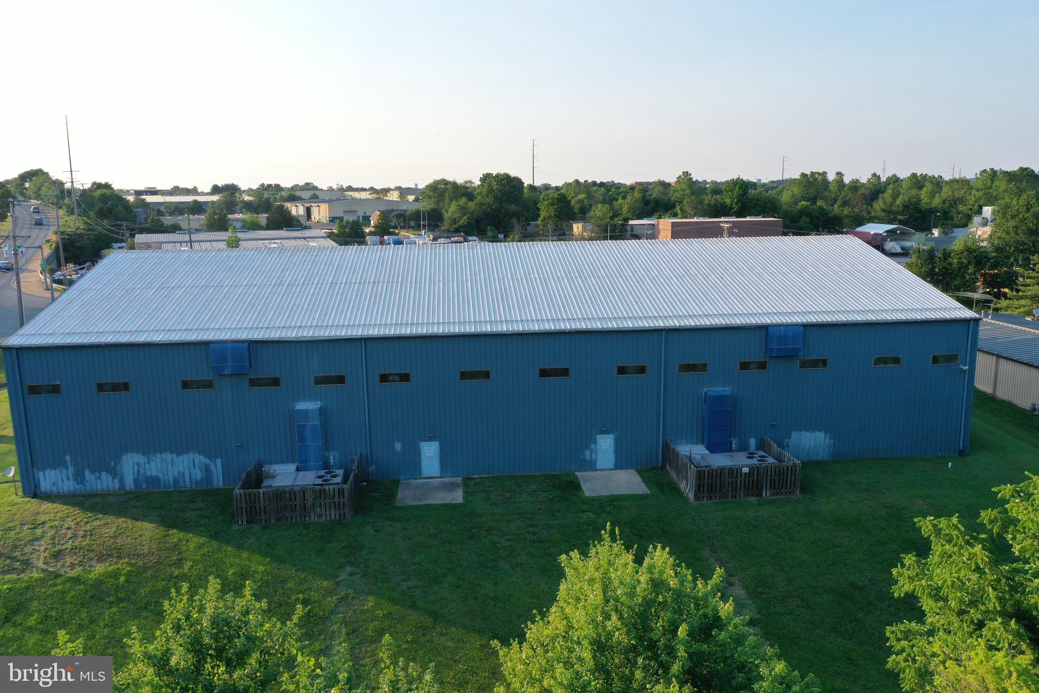 SIGNAL HILL PROFESSIONAL - Commercial Sale