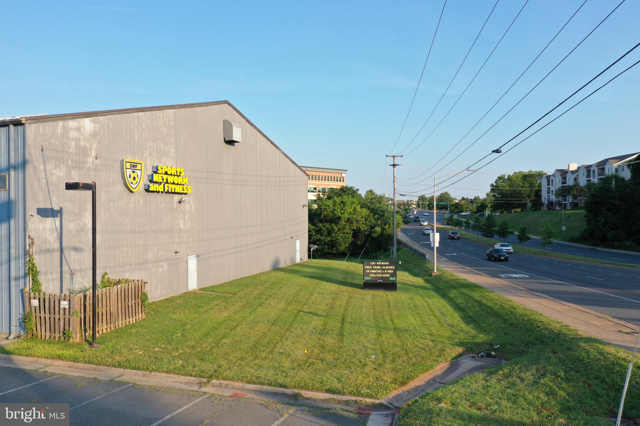 SIGNAL HILL PROFESSIONAL - Commercial Sale