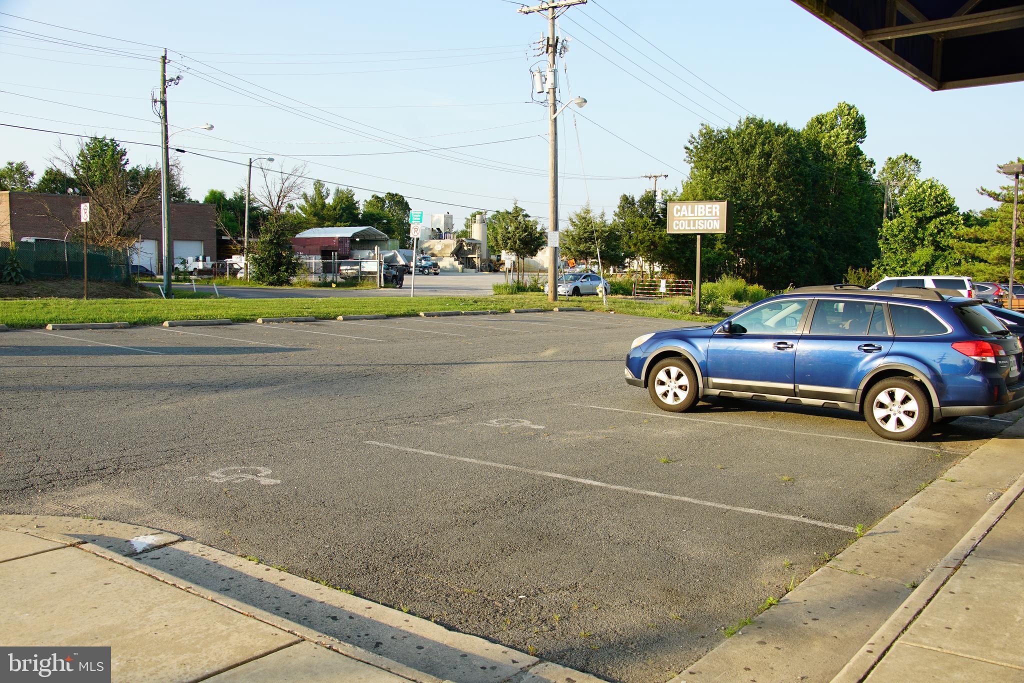 SIGNAL HILL PROFESSIONAL - Commercial Sale