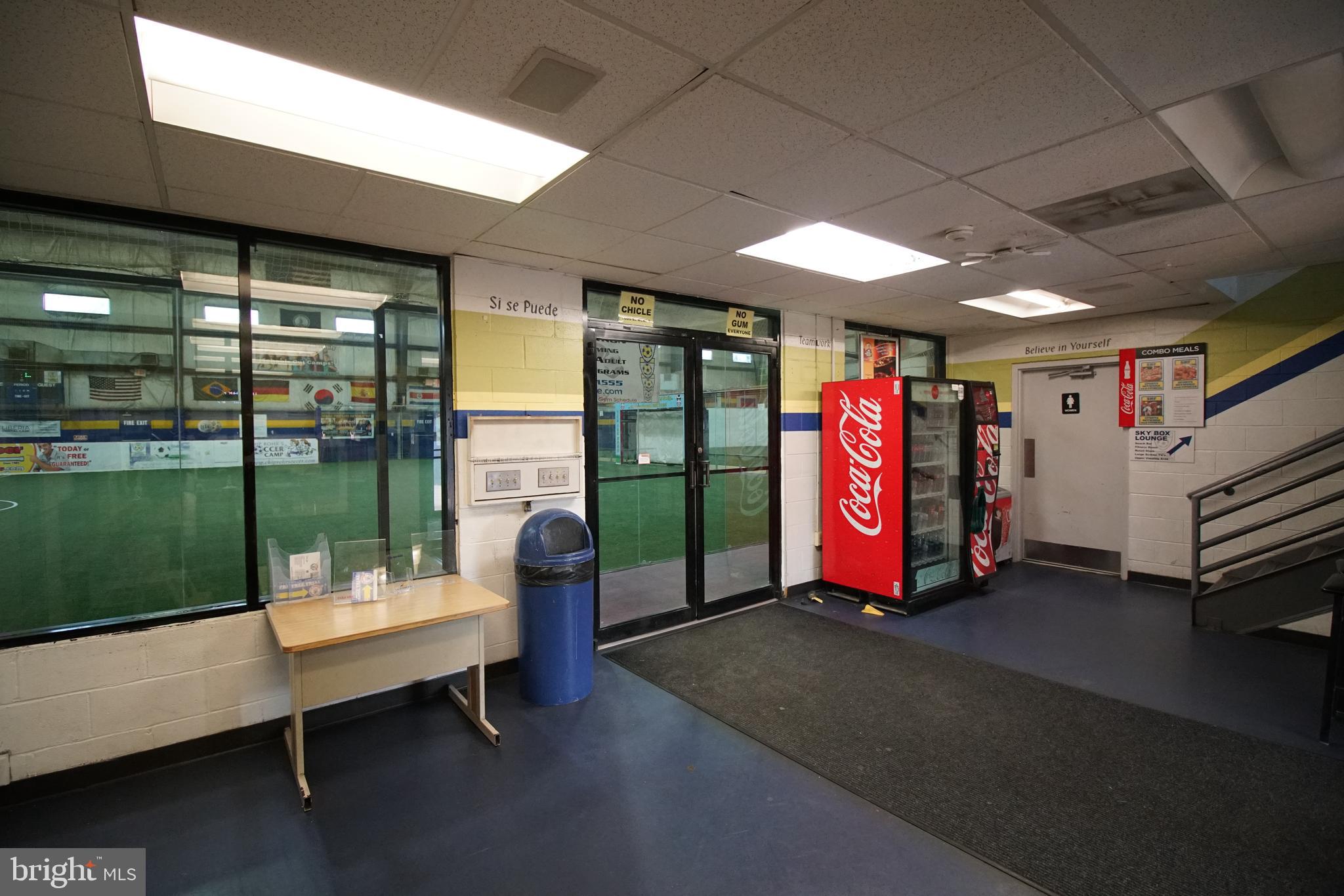 SIGNAL HILL PROFESSIONAL - Commercial Sale