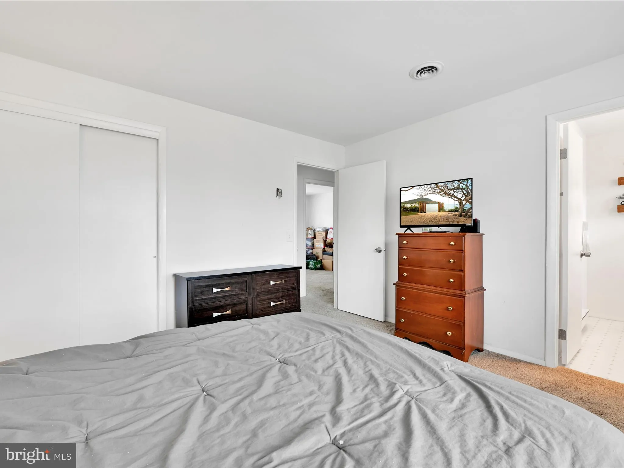 Middletown, Pennsylvania 17057, United States, 3 Bedrooms Bedrooms, ,2 BathroomsBathrooms,Residential,Pending,3901