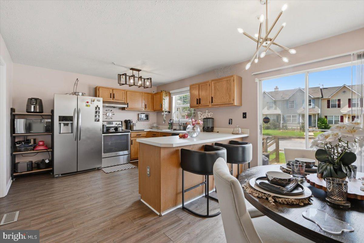 6624 CAPTAIN JOHNS COURT