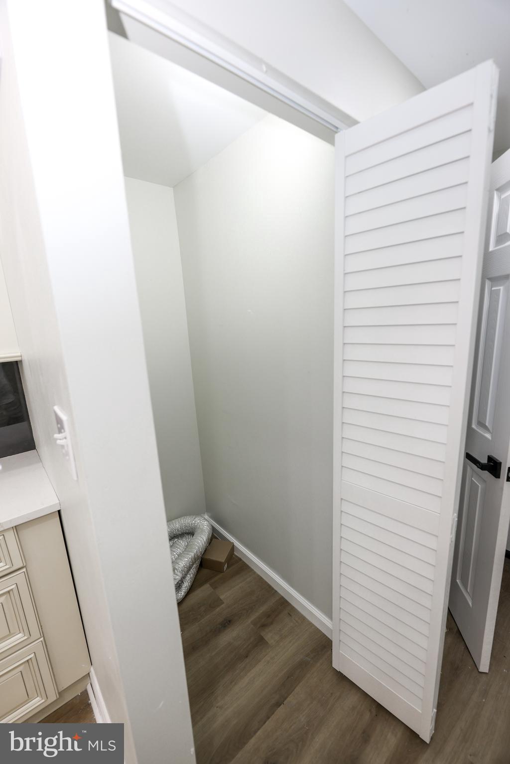 COBBS CREEK - Residential